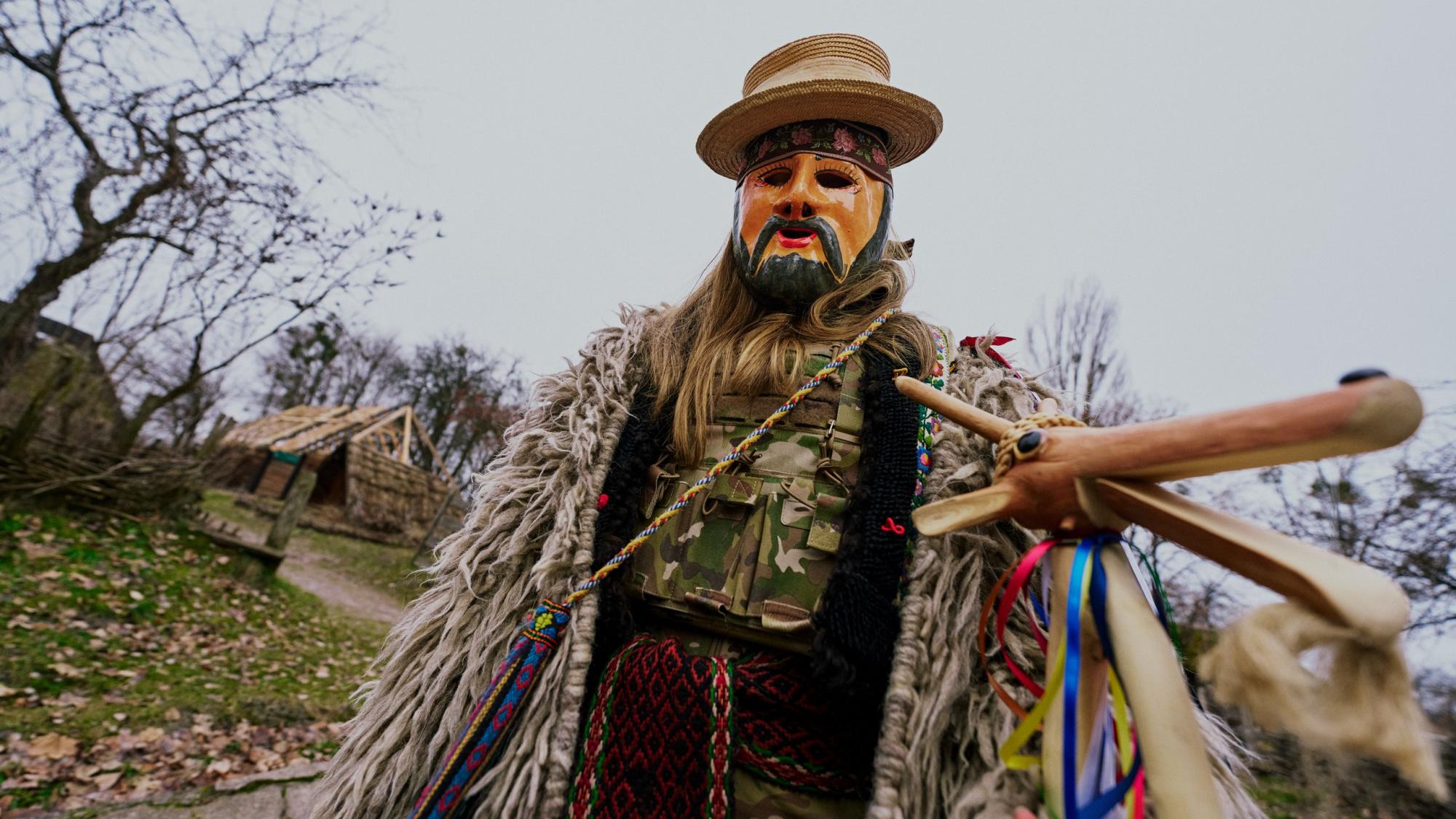 Аби чорти та зло не вхопили! Спецназівці показали дивовижні образи героїв Маланки