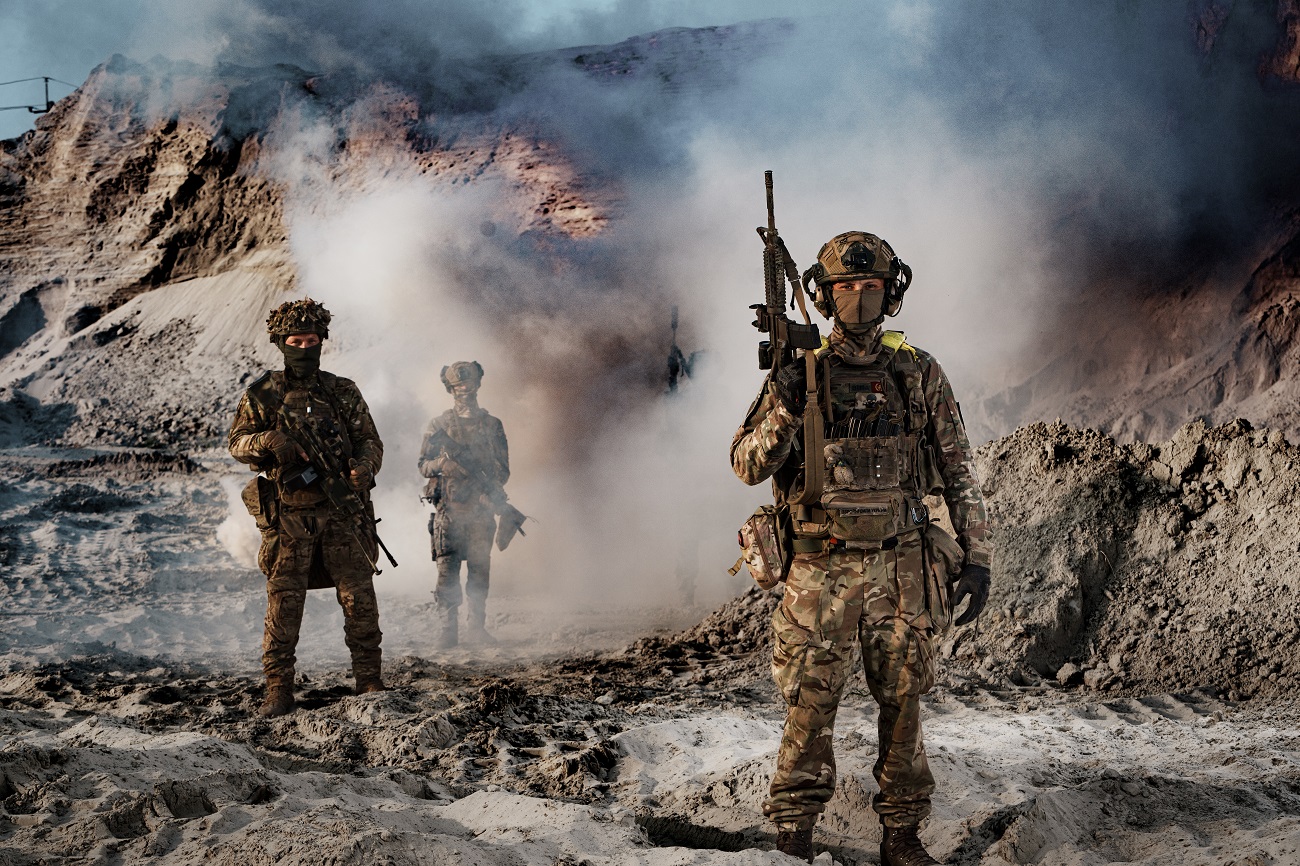 Прошли 600 километров и уничтожили самолеты в тылу россиян: интервью с разведчиками ГУР