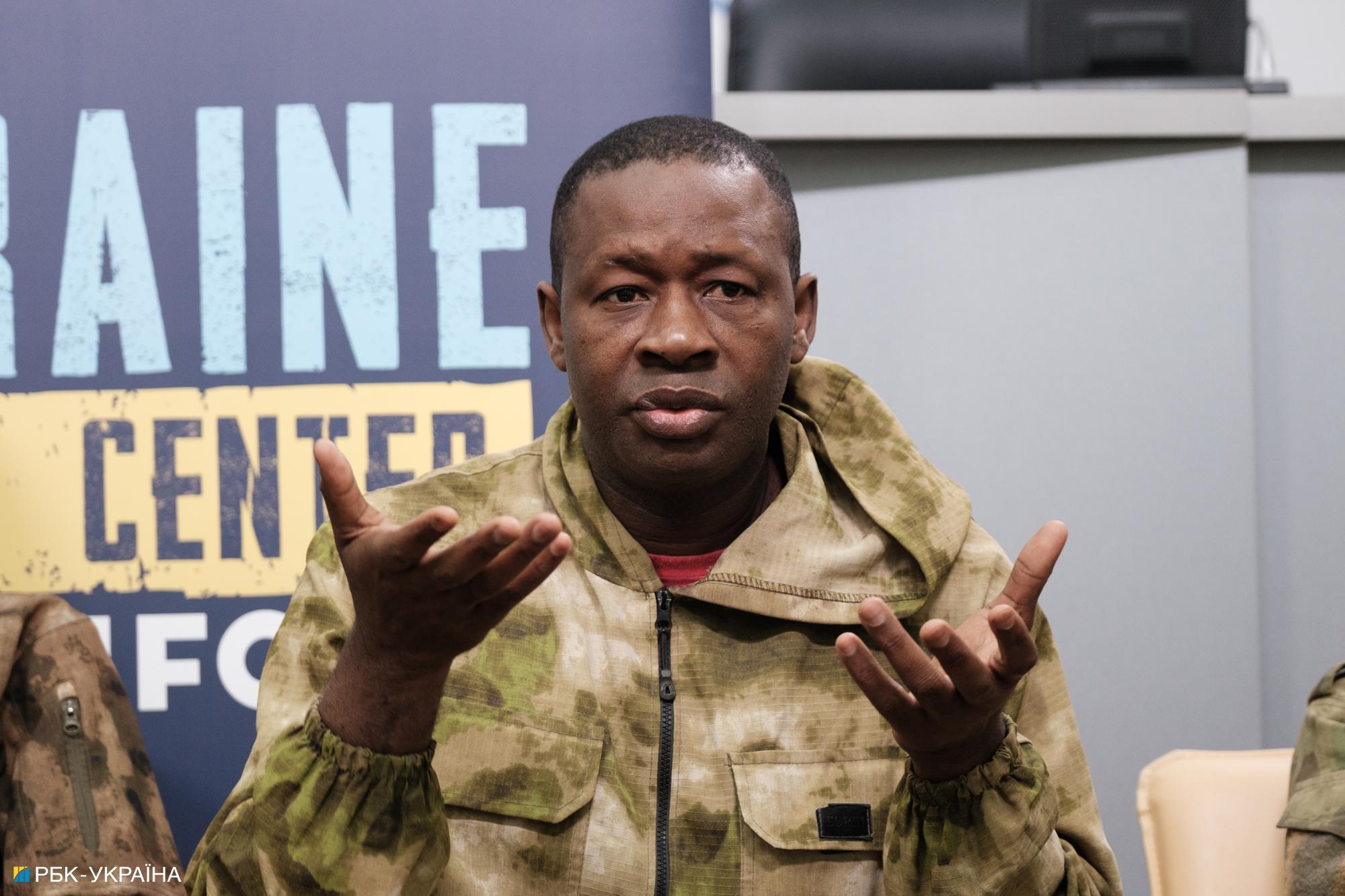 "За ці гроші в Сомалі я був би королем". Як Росія вербує іноземців на війну в Україні