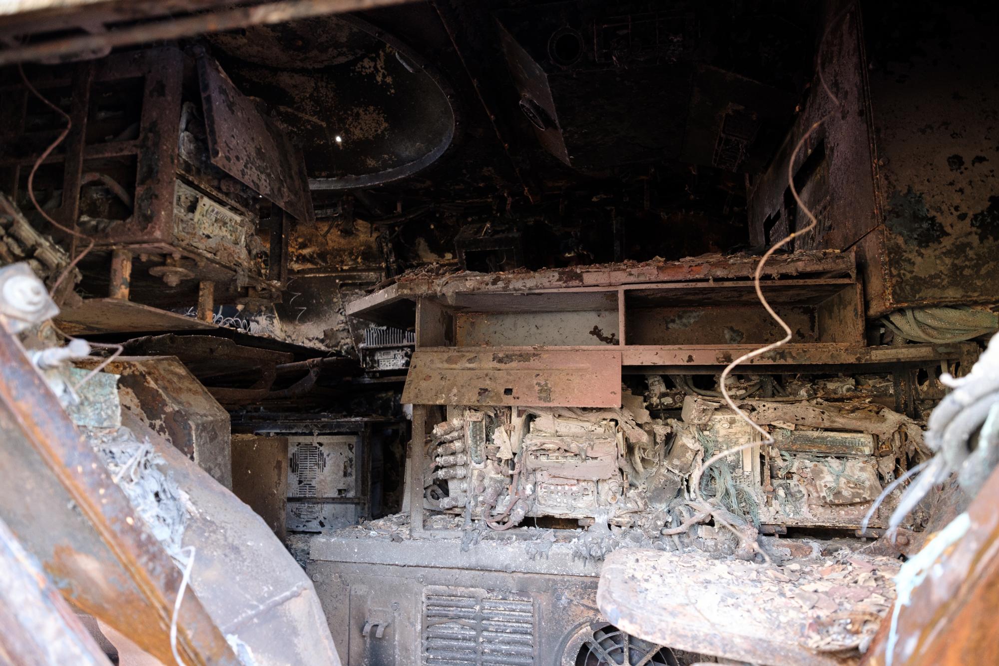 ЗСУ знищили машину, якою хвалилися росіяни. Навіть нема чого здати "на метал" (фото)