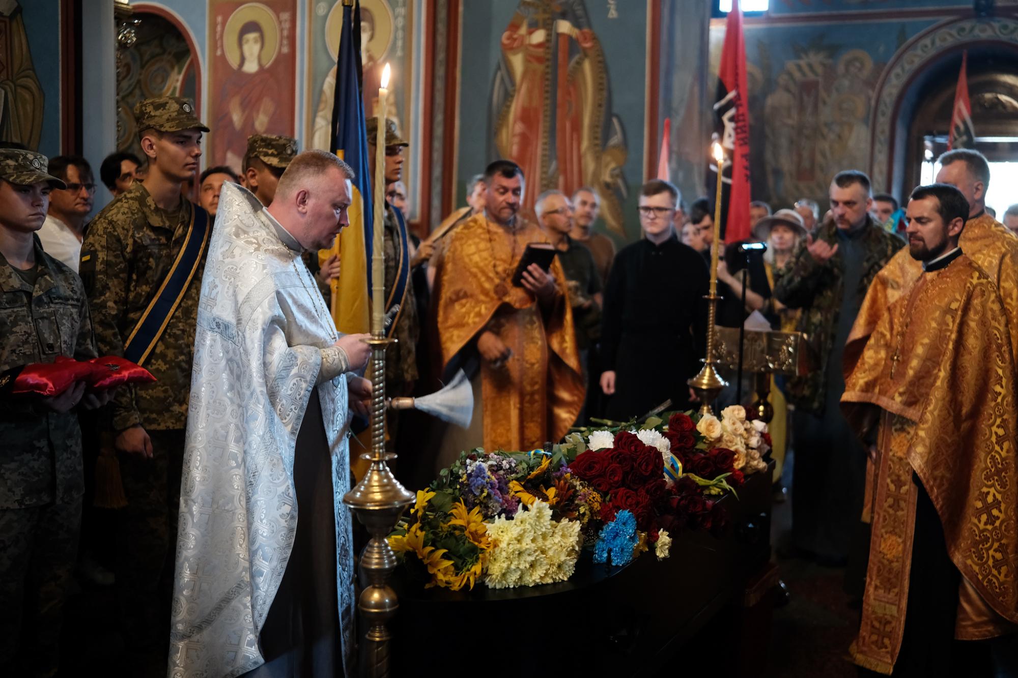 У Києві прощаються із командиром батальйону ОУН Миколою "Буревієм" Коханівським (фото)