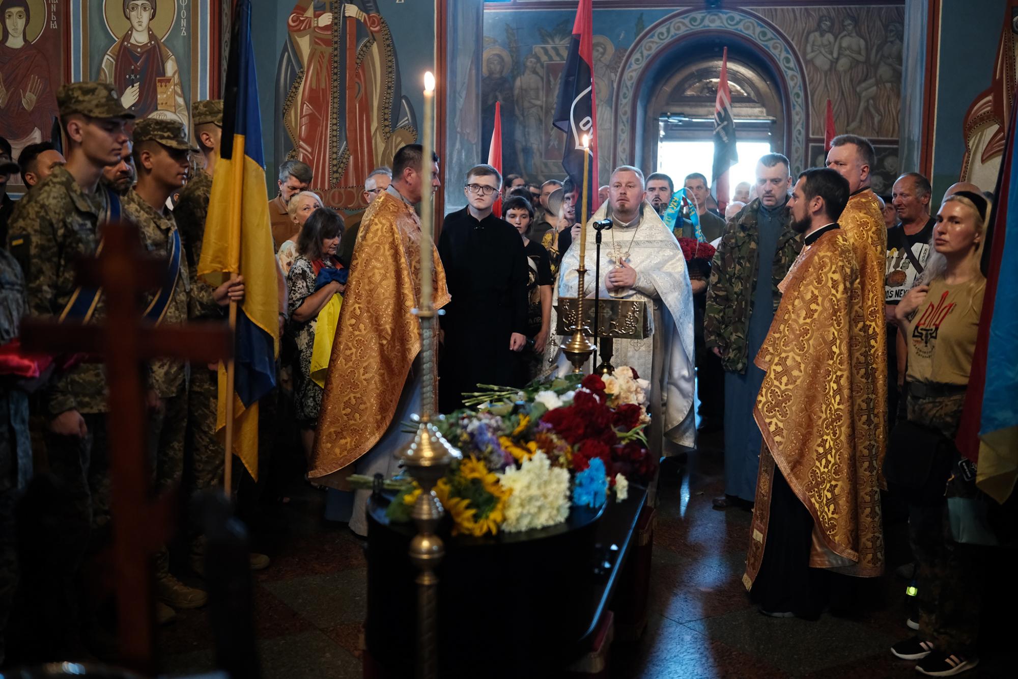 У Києві прощаються із командиром батальйону ОУН Миколою "Буревієм" Коханівським (фото)