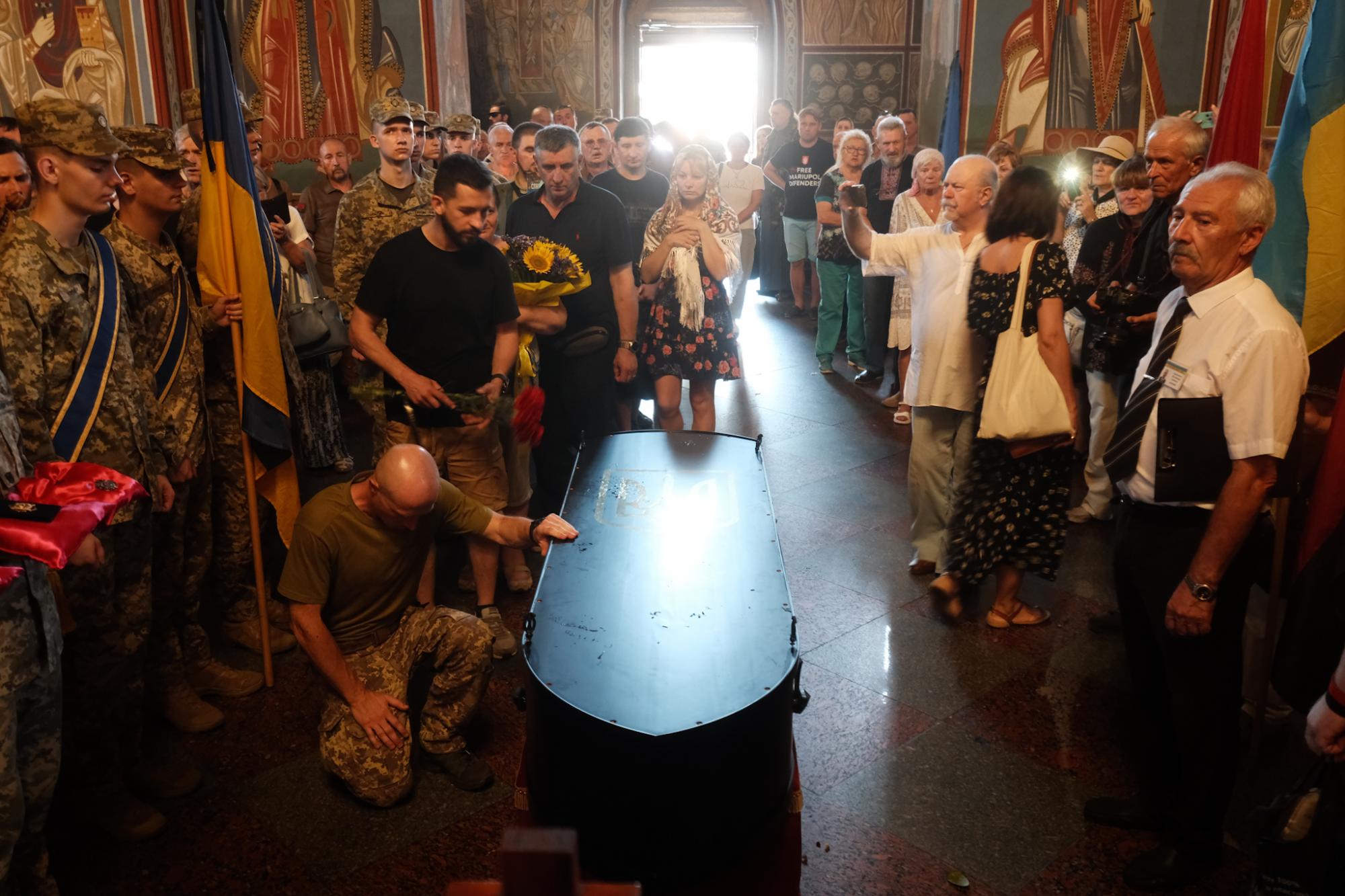 У Києві прощаються із командиром батальйону ОУН Миколою "Буревієм" Коханівським (фото)