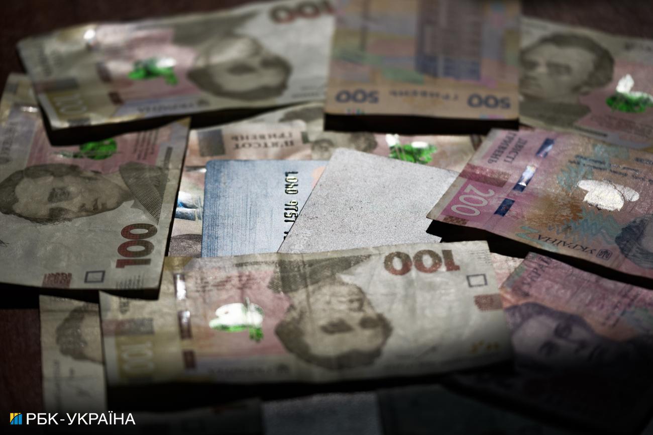 Реформа МСЕК, повторні ВЛК, надбавки вчителям, податки. Головні зміни цієї зими в Україні