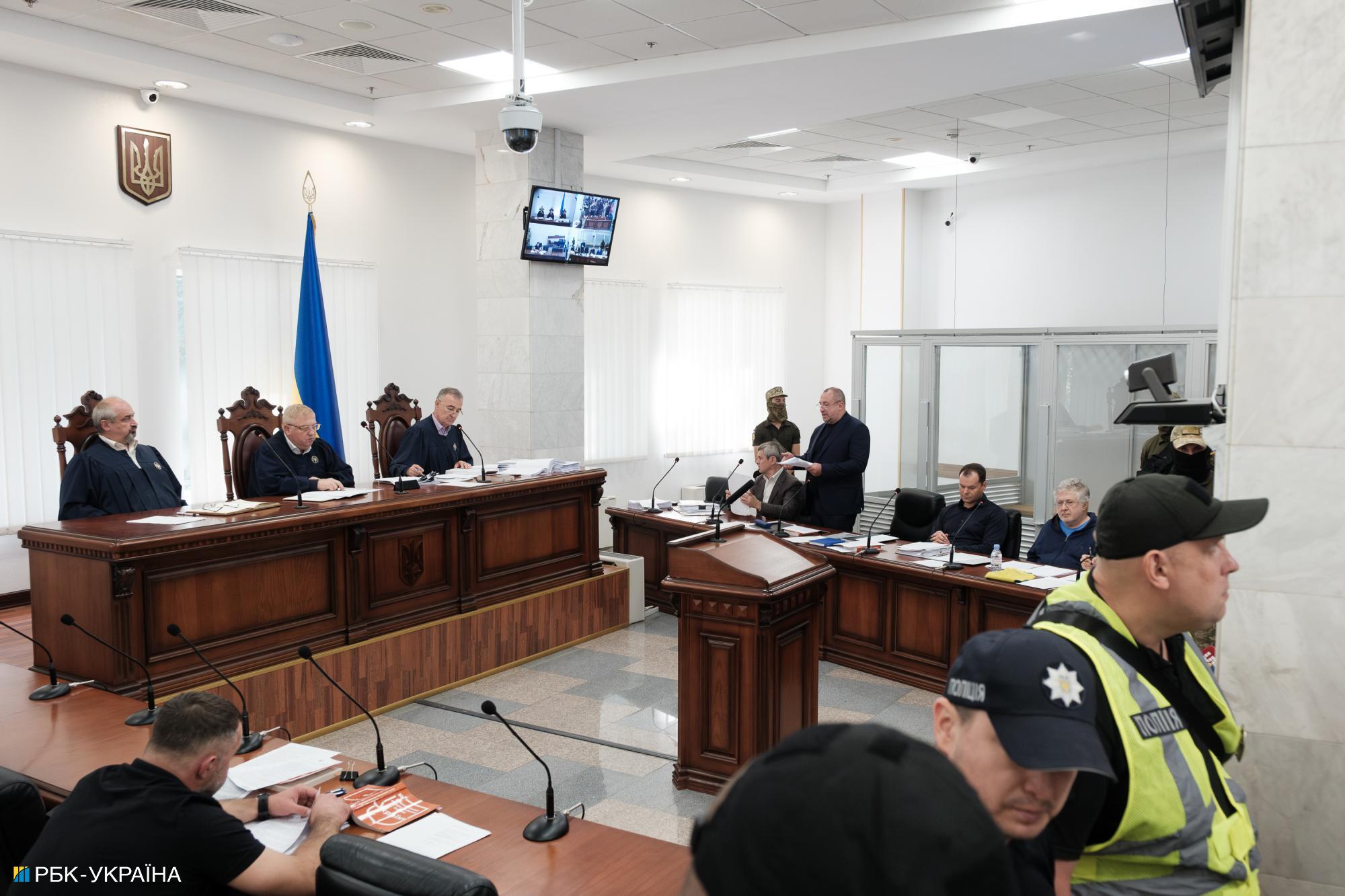 Осень олигарха. Как Коломойский потерял власть и оказался на скамье подсудимых