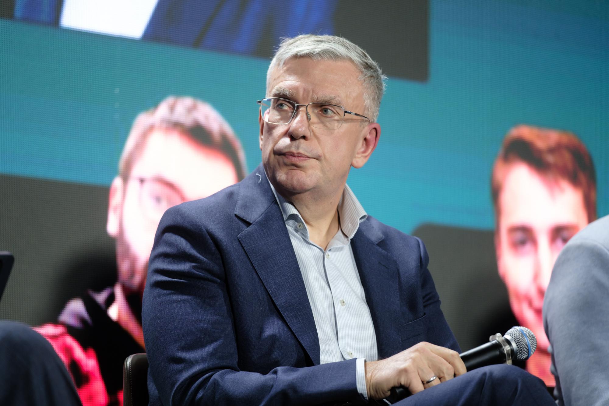 Світло, газ і паливо: енергетики обговорили виклики зими на конференції РБК-Україна (фото)