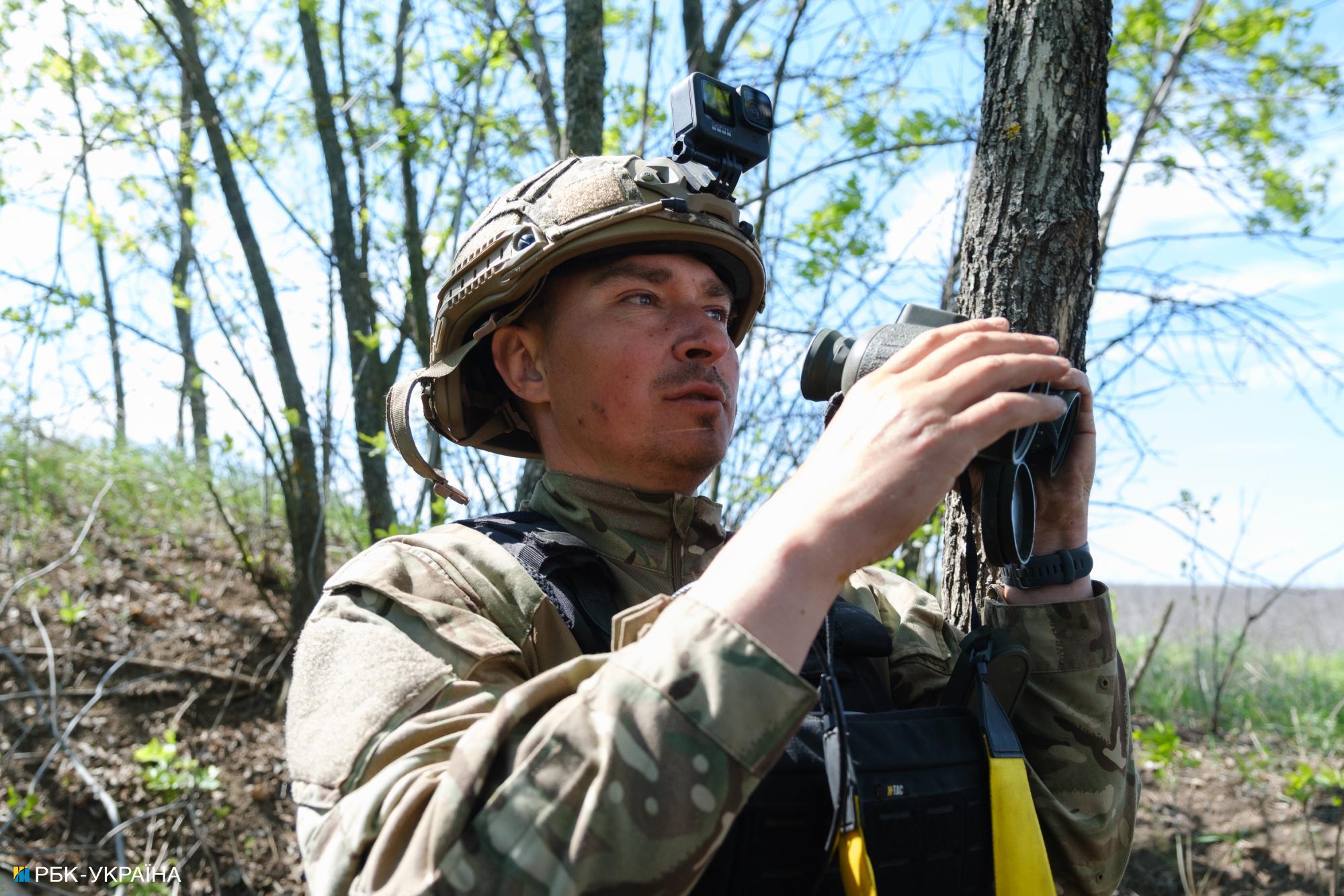 Два дня под Бахмутом. Истории военных с самой горячей точки фронта – репортаж РБК-Украина