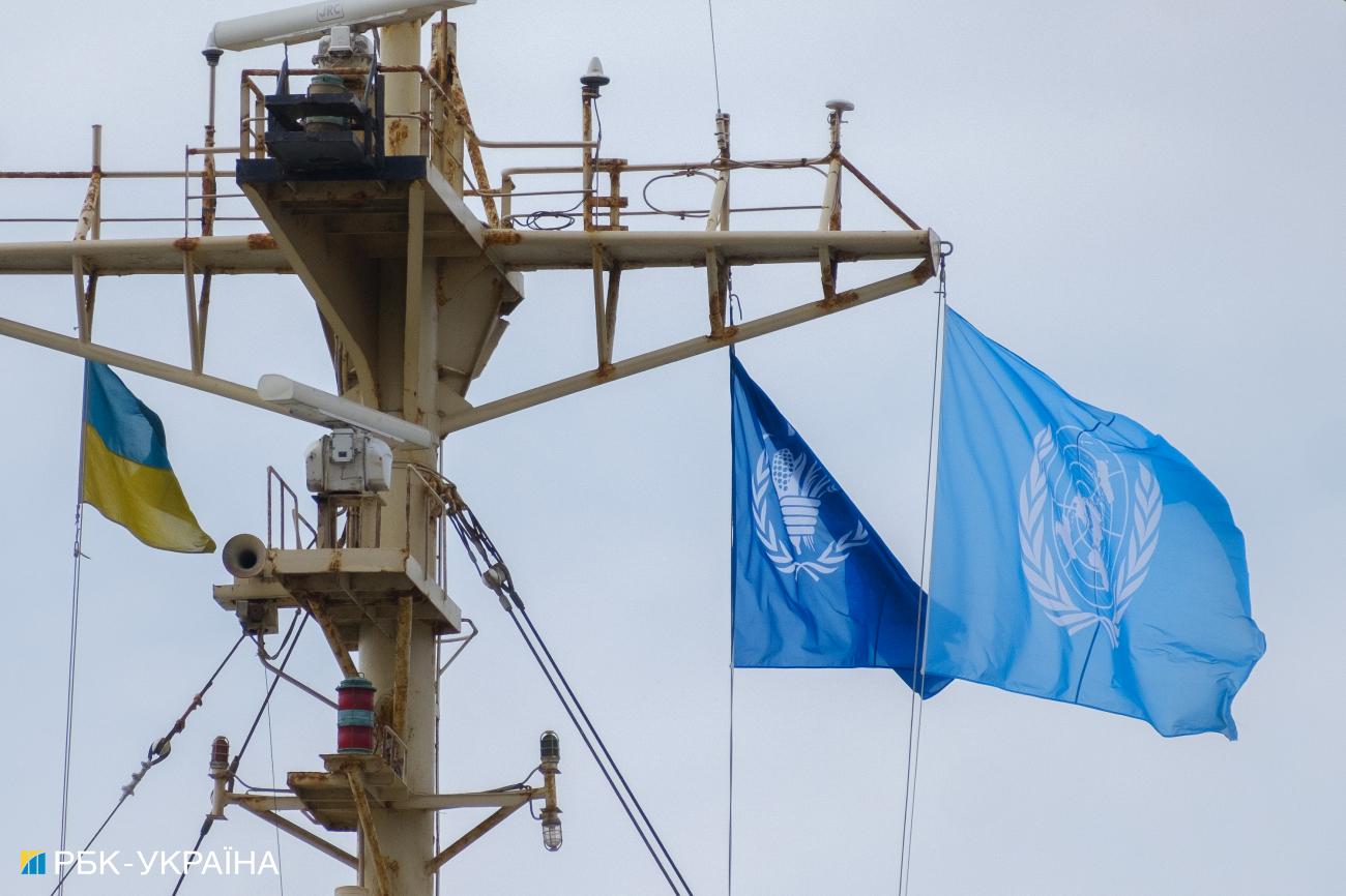 Под угрозой ракетных ударов. Как из Украины вывозят зерно в голодающие страны