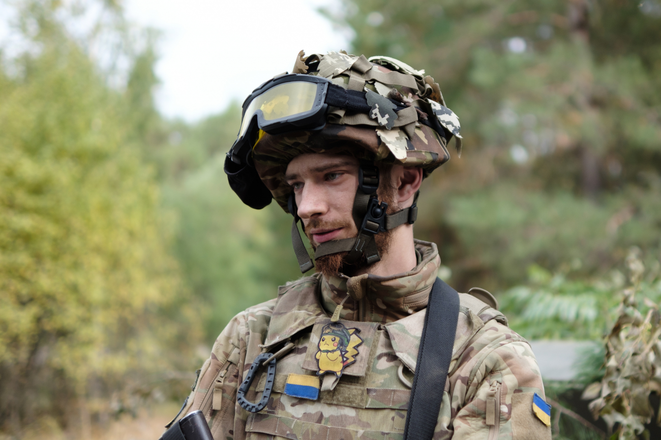 Как заключить контракт на прохождение службы в ВСУ: какие условия и денежное довольствие