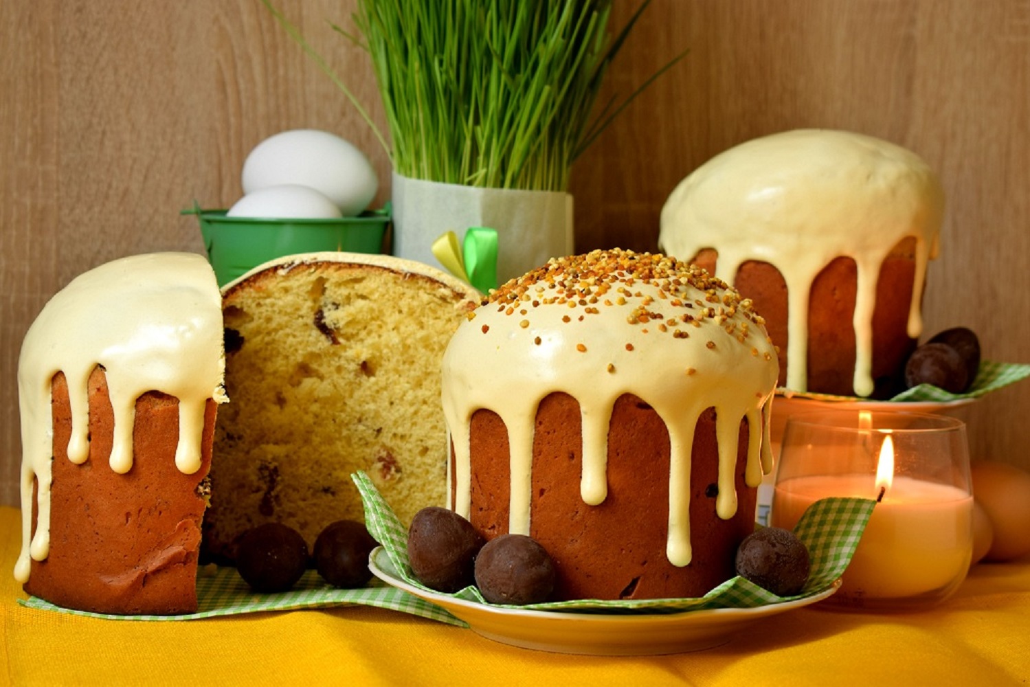 Як прикрасити паску без глазурі: наймодніші ідеї 2025 року