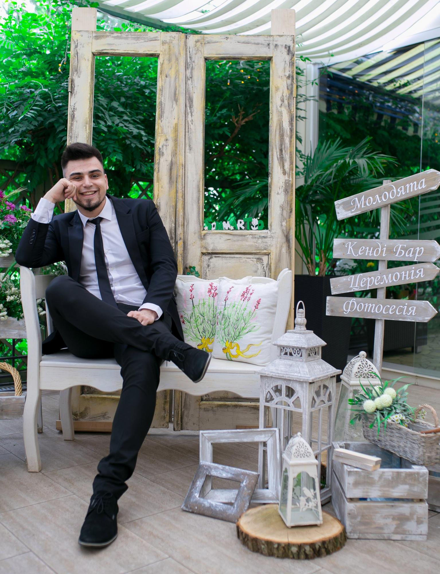 Такими вы их не видели: как выглядели Саша Бо и Игорь Пустовит до того, как стали мегапопулярными (фото)