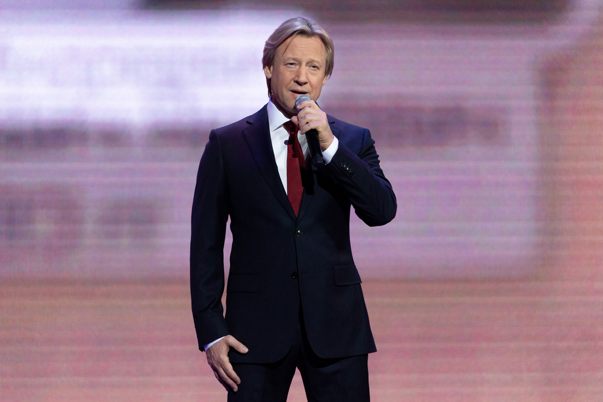 "Гардемарин" Харатьян вирішив відправити хворого сина воювати проти українців