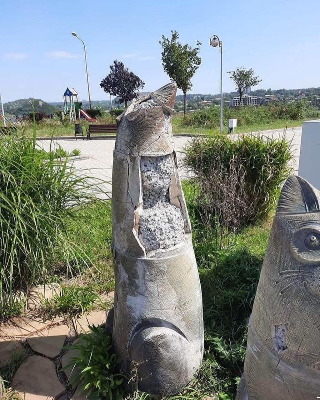 Появились свежие фото "Донбасс-Арены", куда боятся заходить люди: печальные кадры