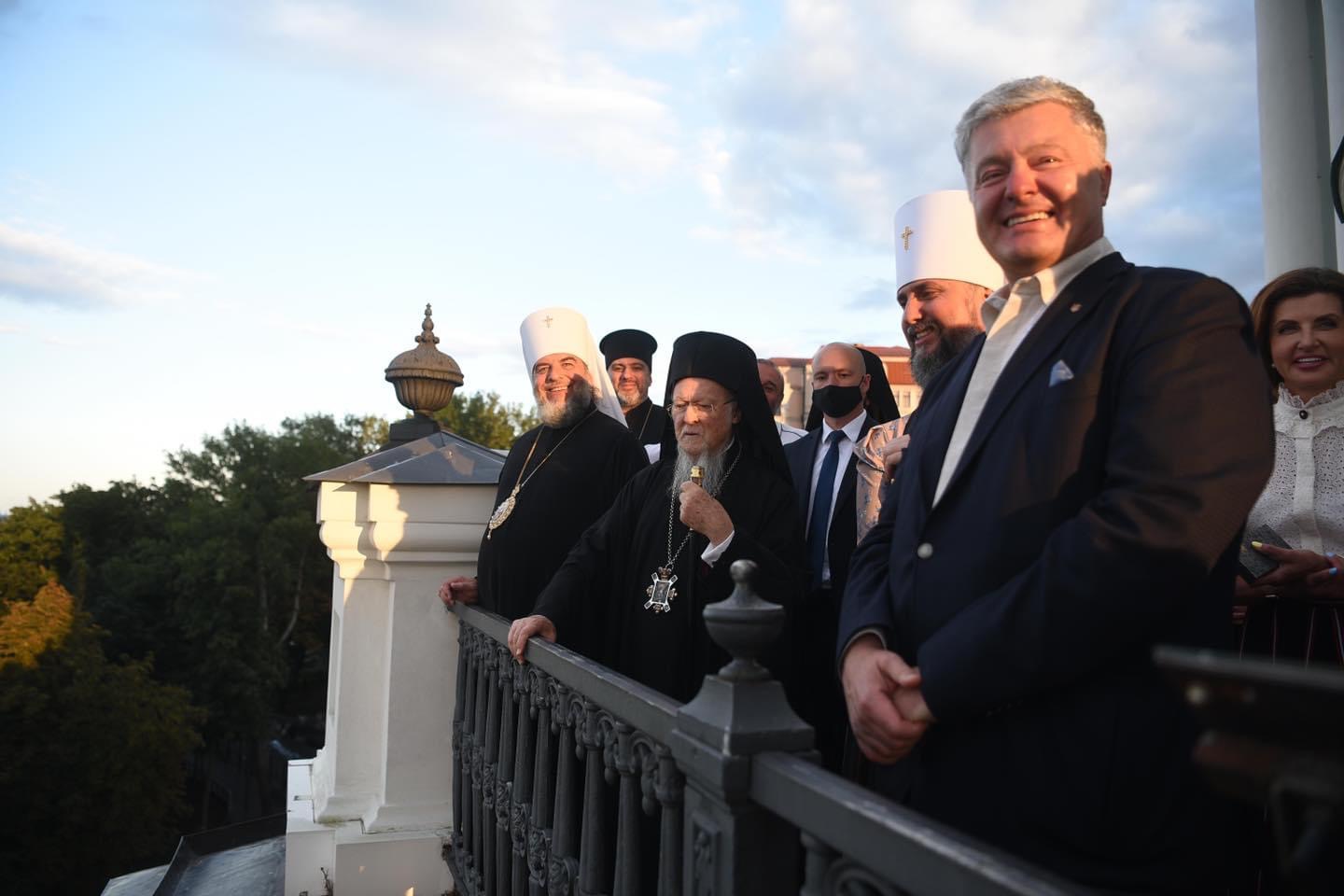 Порошенко: візит Варфоломія сприятиме духовному відродженню України