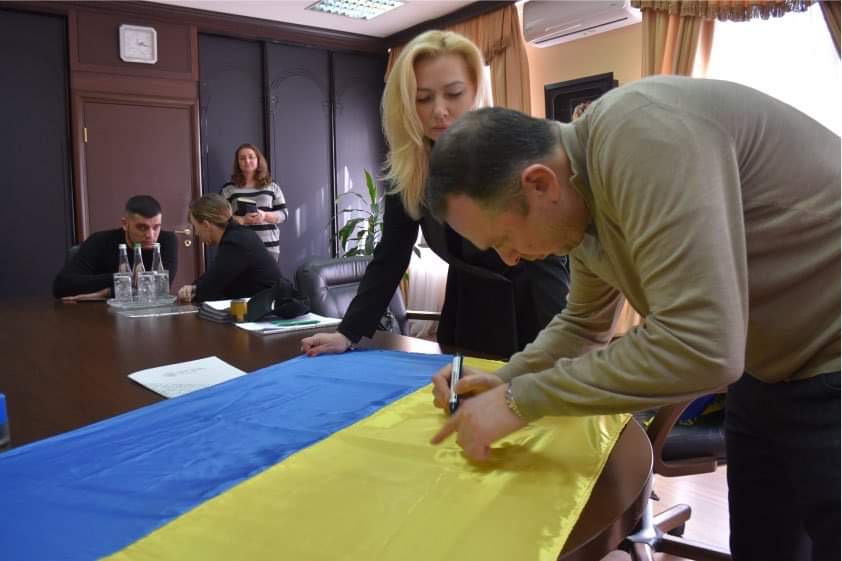 Міністерство молоді та спорту, БФ "Для Українцiв" та БФ “Майбутнє – дітям” підписали Меморандуми про співпрацю