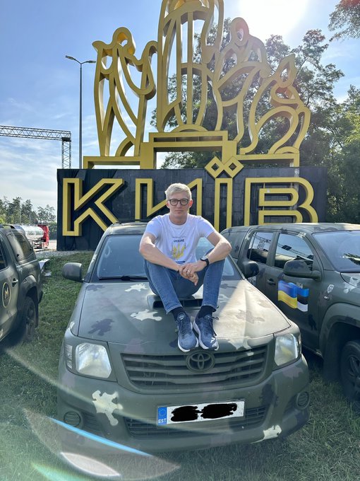 Естонський депутат проїде 1700 км на велосипеді, щоб зібрати гроші на ЗСУ