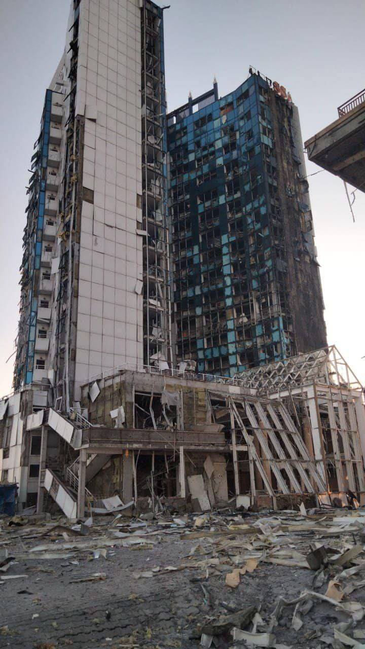 Міноборони: Удар РФ по готелю в Одесі - це жалюгідна спроба відплати за атаку по штабу ЧФ