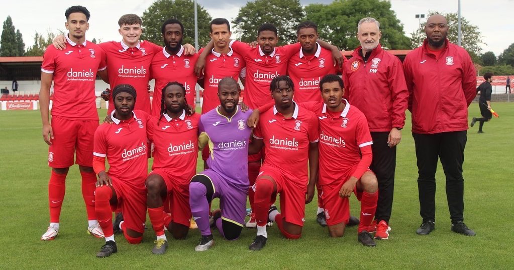 "Худшего начала 2022-го не может быть": 29-летний футболист утонул во время отпуска (фото)