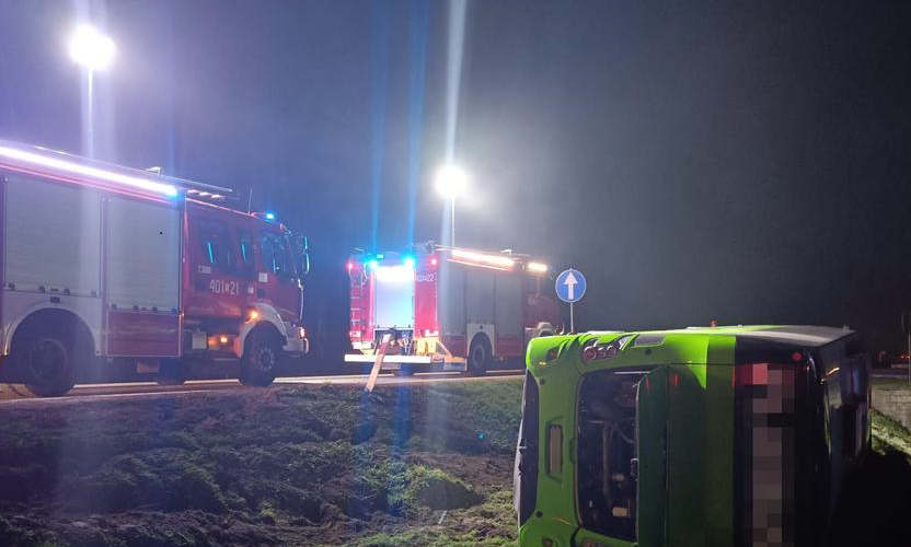 У Польщі перекинувся автобус з українцями: є постраждалі