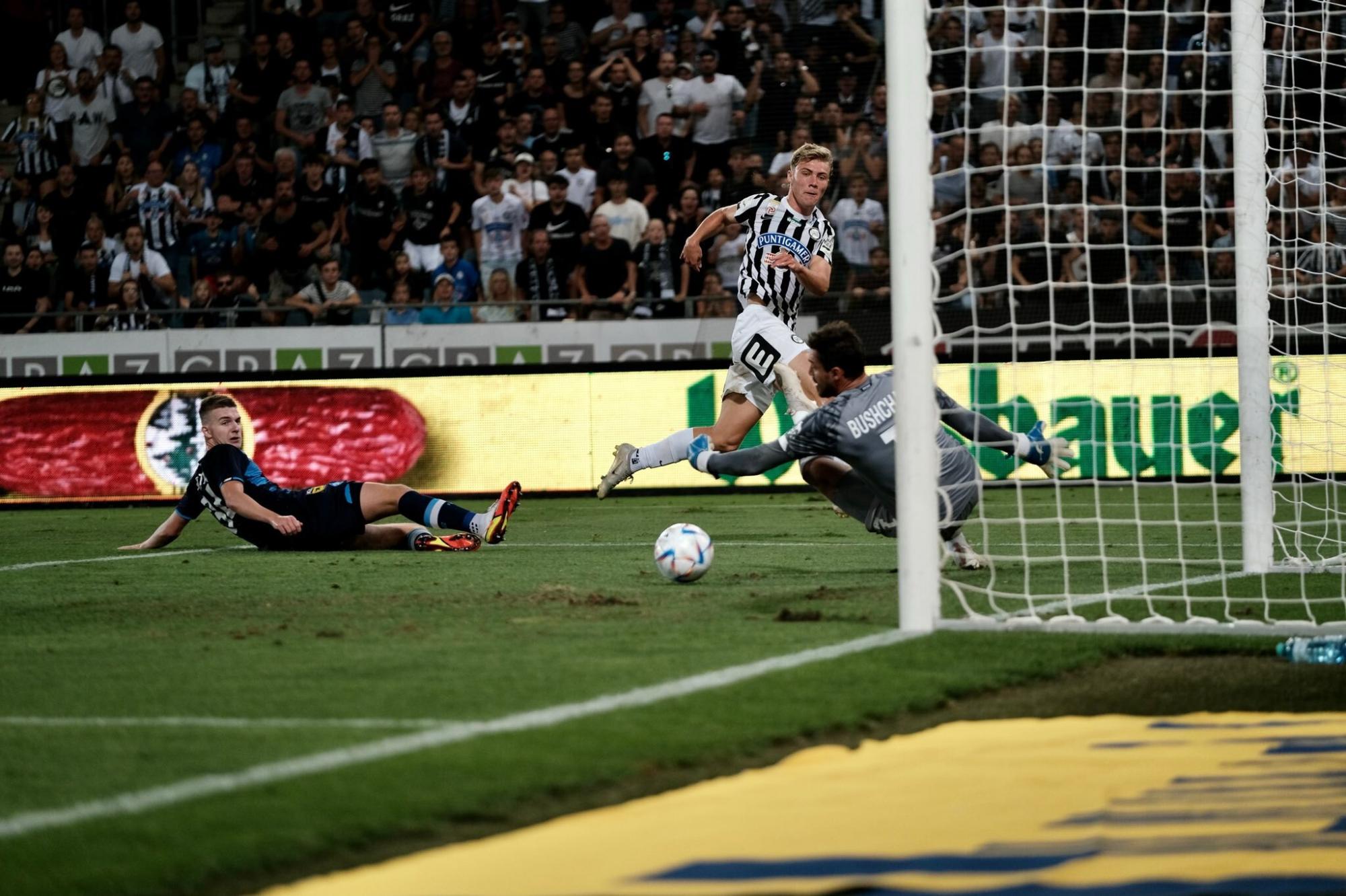 "Динамо" дожало "Штурм" и в плей-офф квалификации ЛЧ сойдется с "Бенфикой" Яремчука