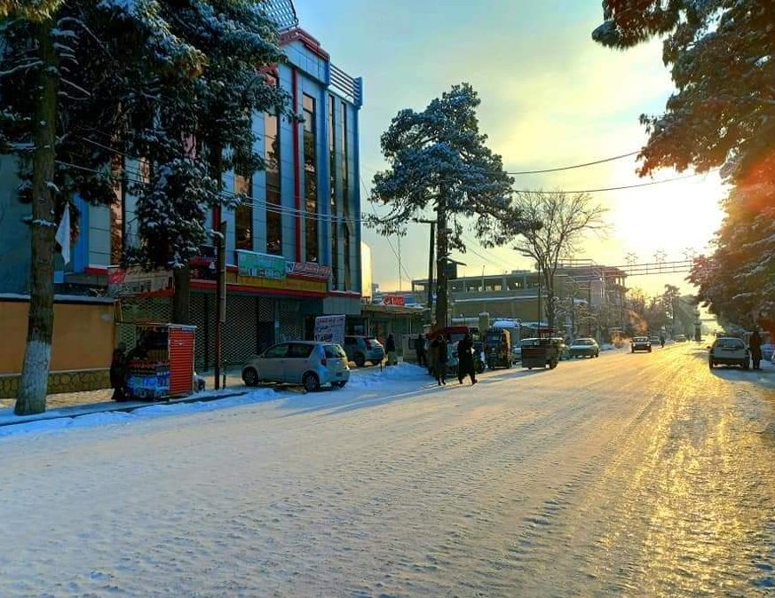 Афганістан замело снігом, морози до -34. Країні загрожує голод: фото і відео