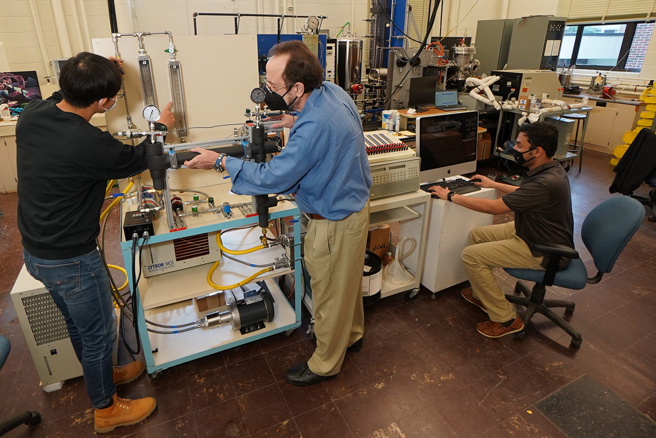 За кілька хвилин: Ford створив надшвидку зарядку для електромобілів