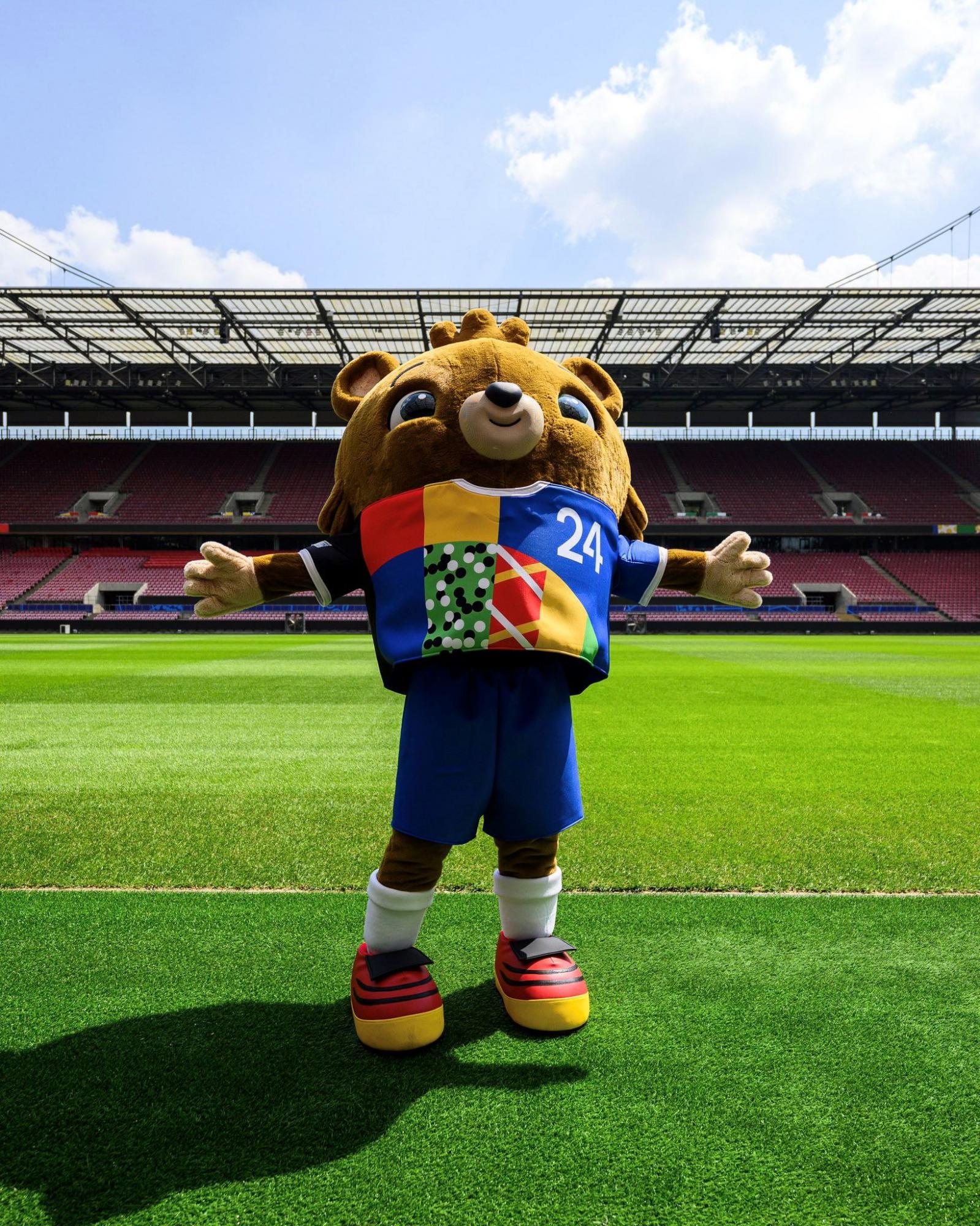 Євро-2024: які логотип, талісман і офіційний м'яч турніру