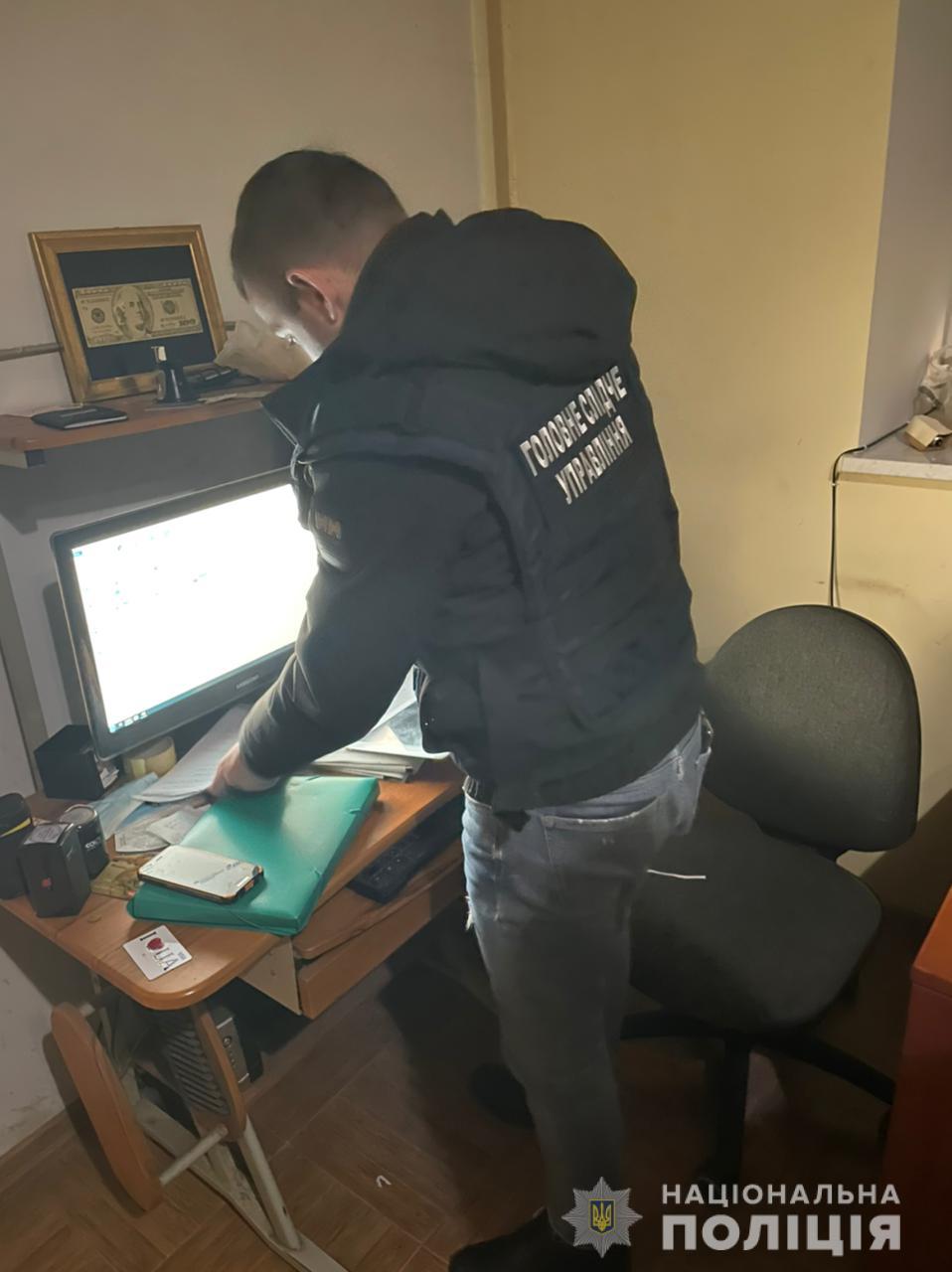 Группа мошенников присваивала квартиры в Киеве: как работала схема (видео)