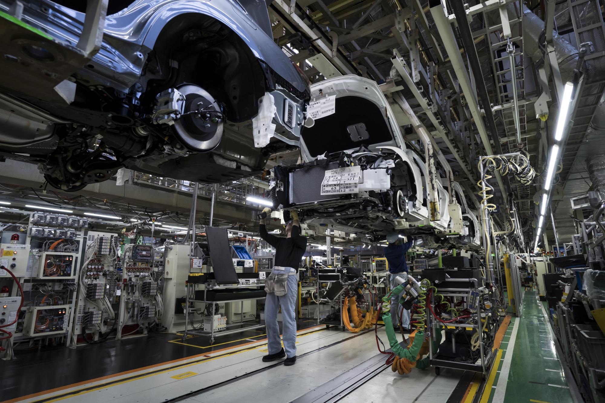 Очередь за чипами. Как дефицит микросхем в Азии и США изменил рынки авто и электроники