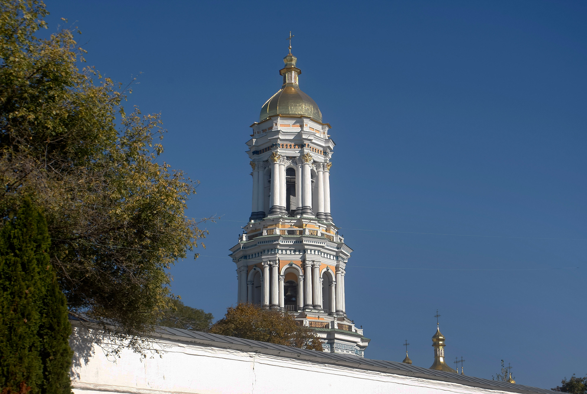 Виявляється, в Україні є своя "Пізанська вежа", і всі про неї знають