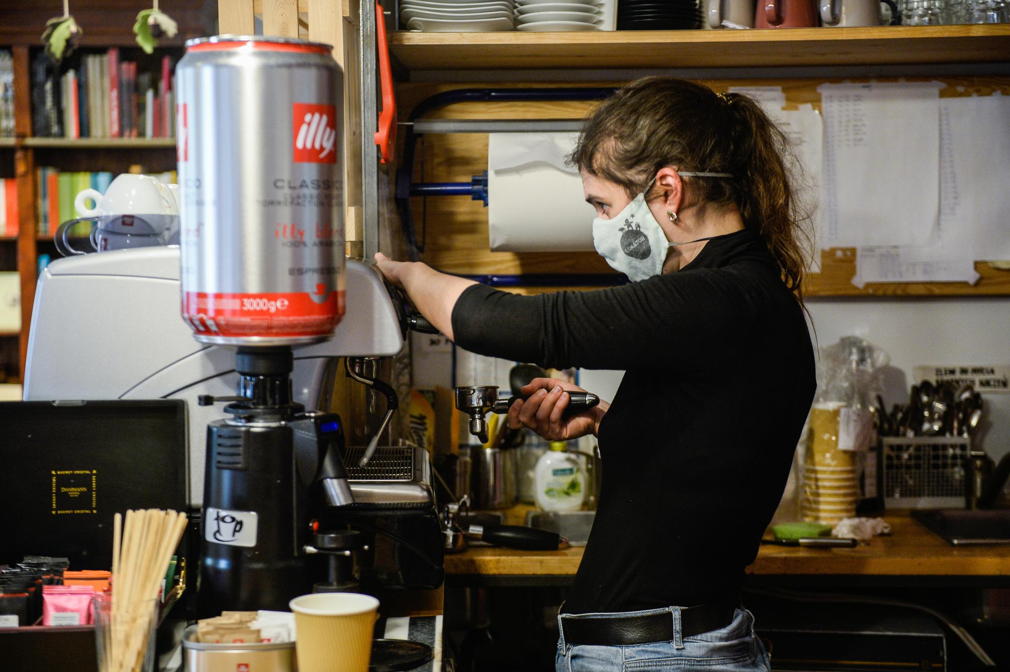 Мініджоб у Німеччині. Що українським біженцям слід знати про правила підробітку