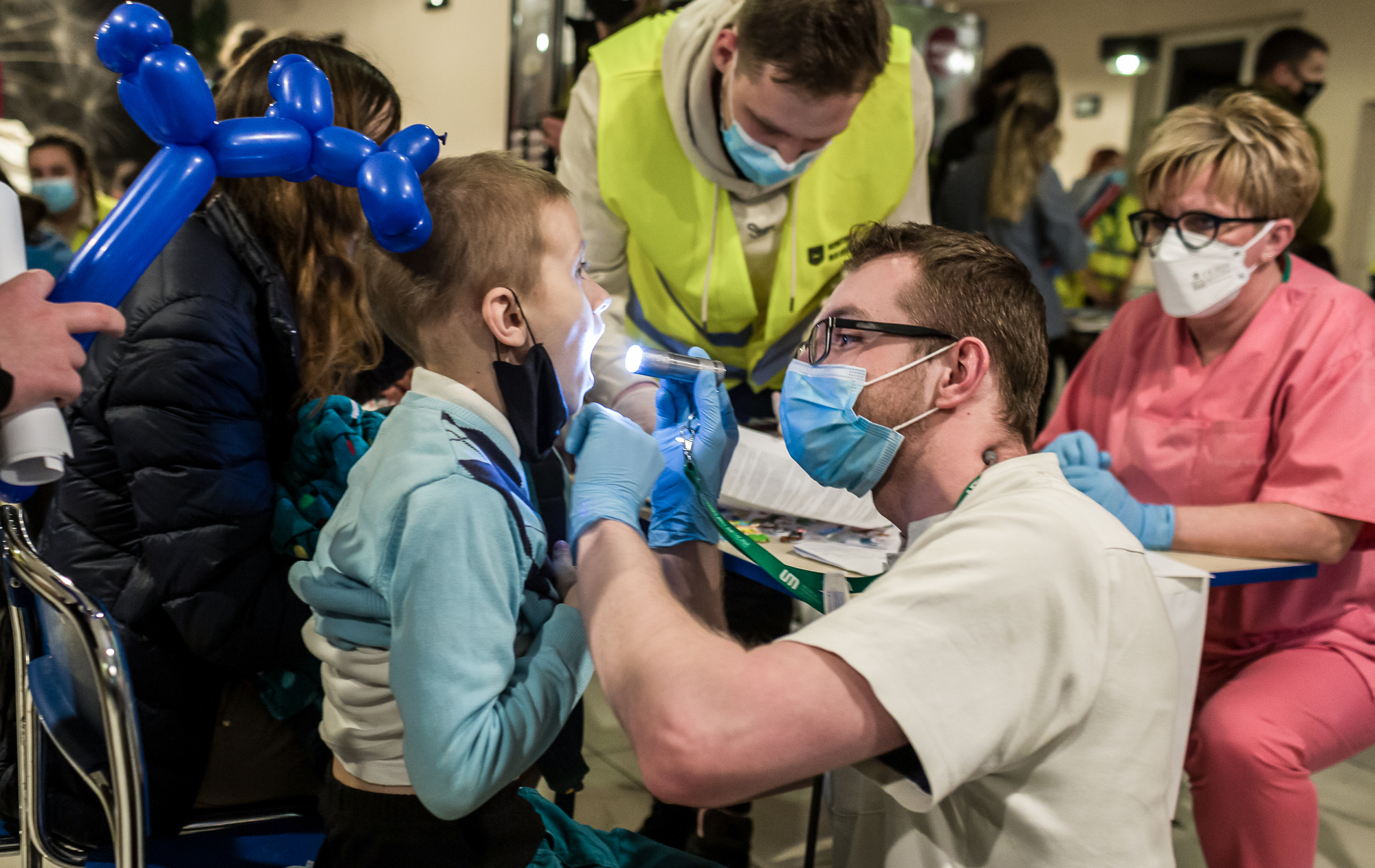 У Варшаві відкрили безкоштовний медичний центр для українців: як записатися