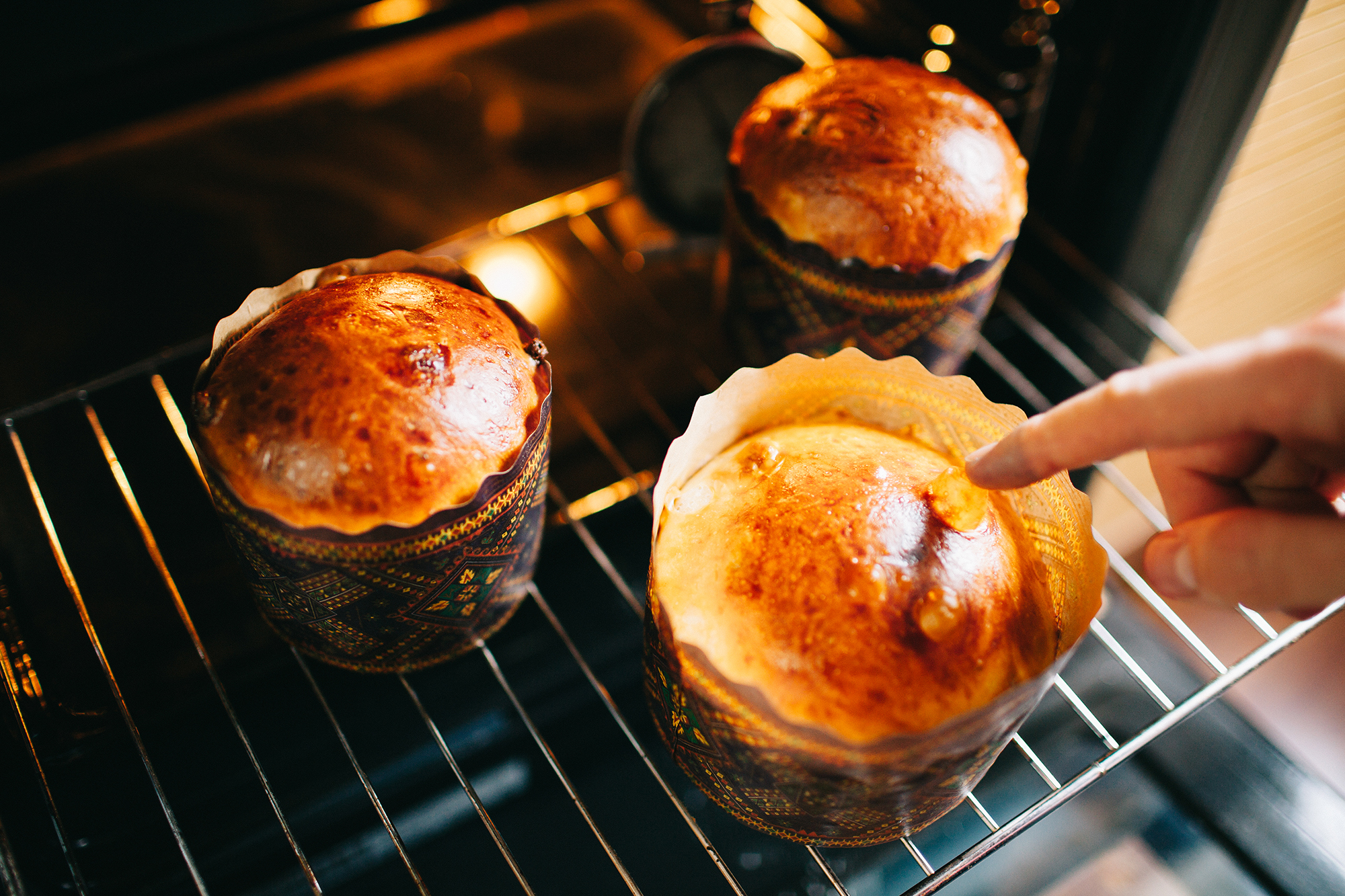 Коли пекти паски та фарбувати яйця, щоб усе вдалося: поради до Великодня-2025