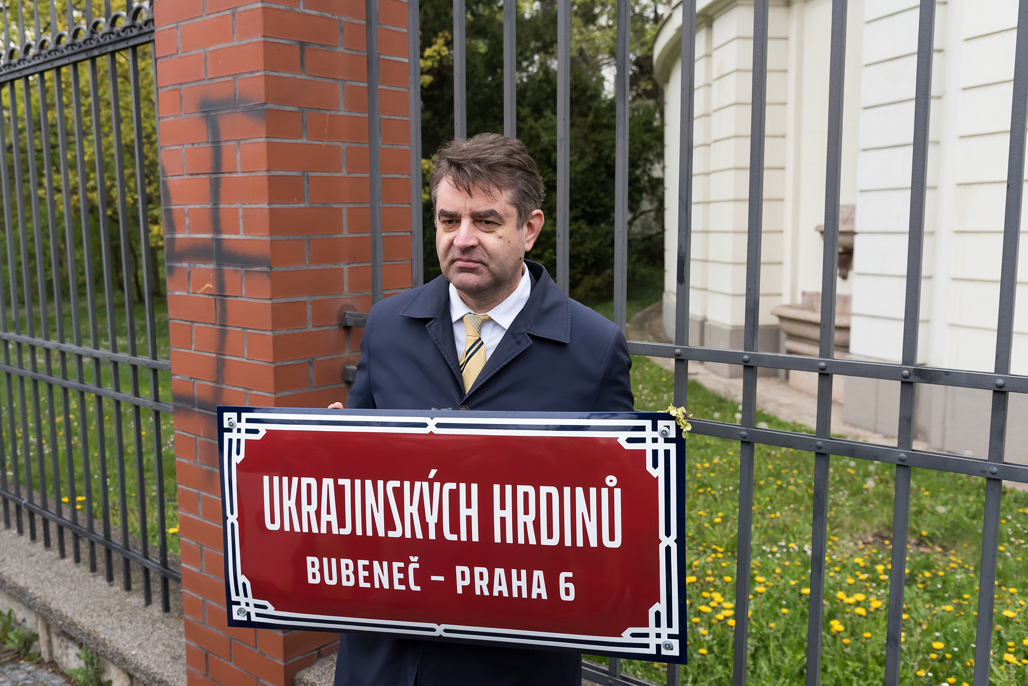 Тролінг росіян. Де перейменували вулиці на честь України з початку війни