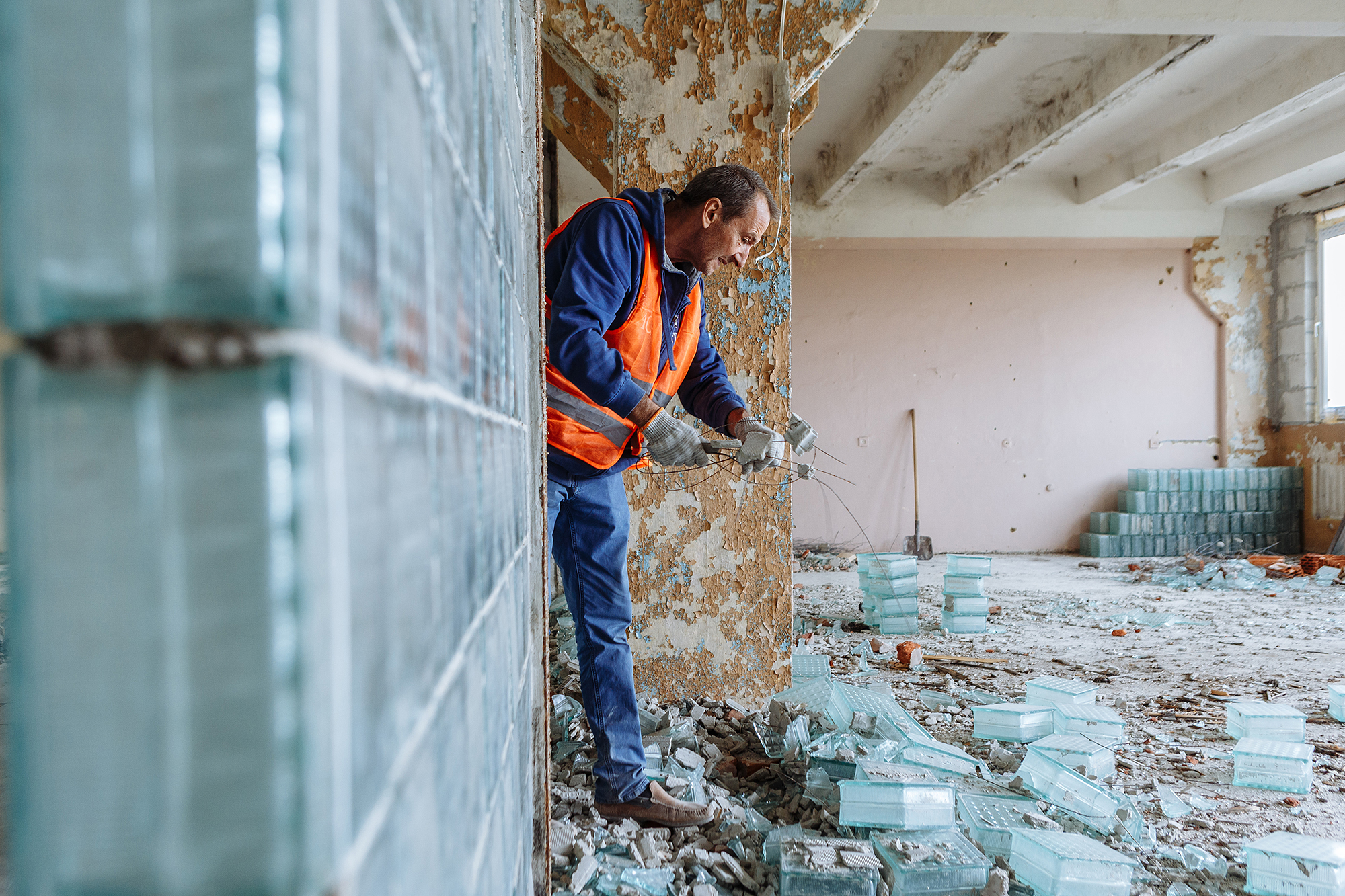 Нерухомість під обстрілами: де в Україні найдешевше житло та чи є на нього попит