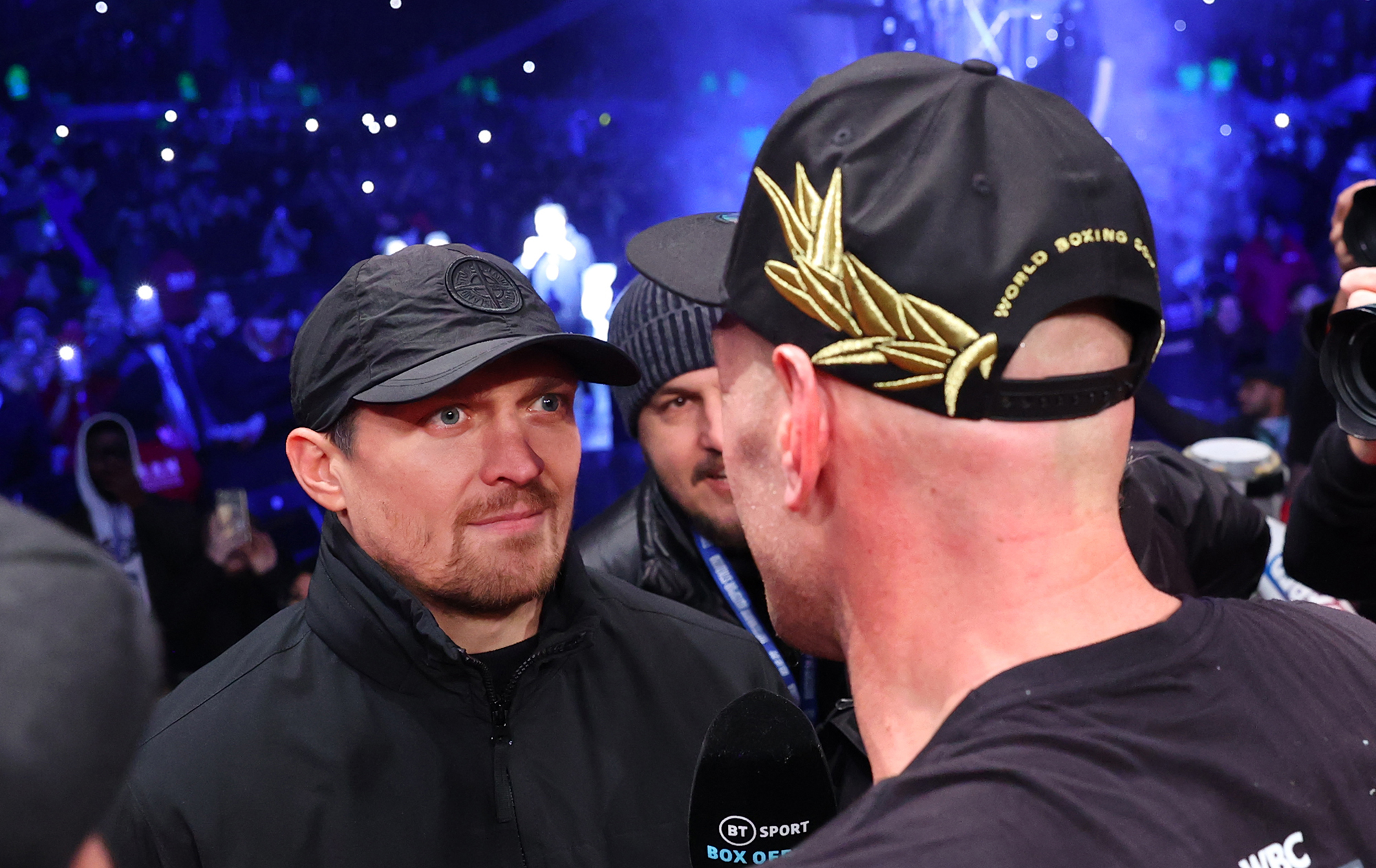 Усик – Ф'юрі. Чому об'єднавчий поєдинок у суперважкій вазі вдруге на межі зриву