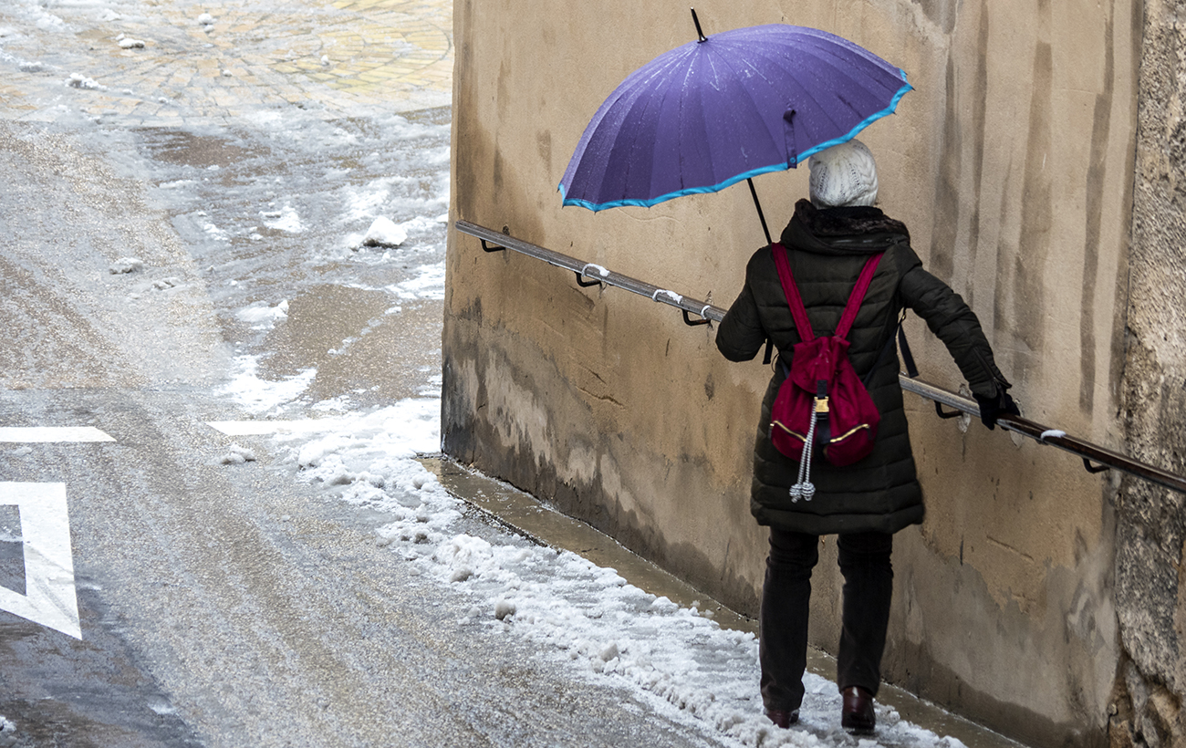 Переломи через ожеледицю: скільки коштує лікування та де допоможуть безкоштовно