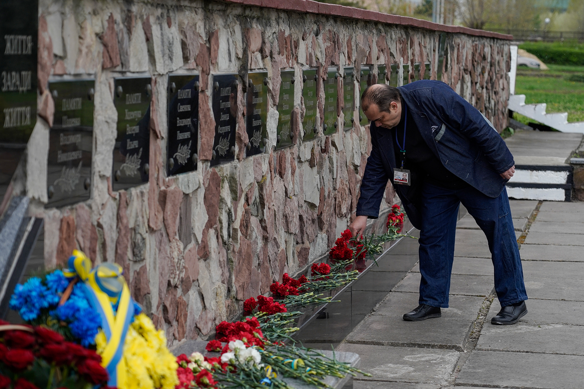День ліквідаторів ЧАЕС. Як українці ціною власного здоров'я усували наслідки катастрофи