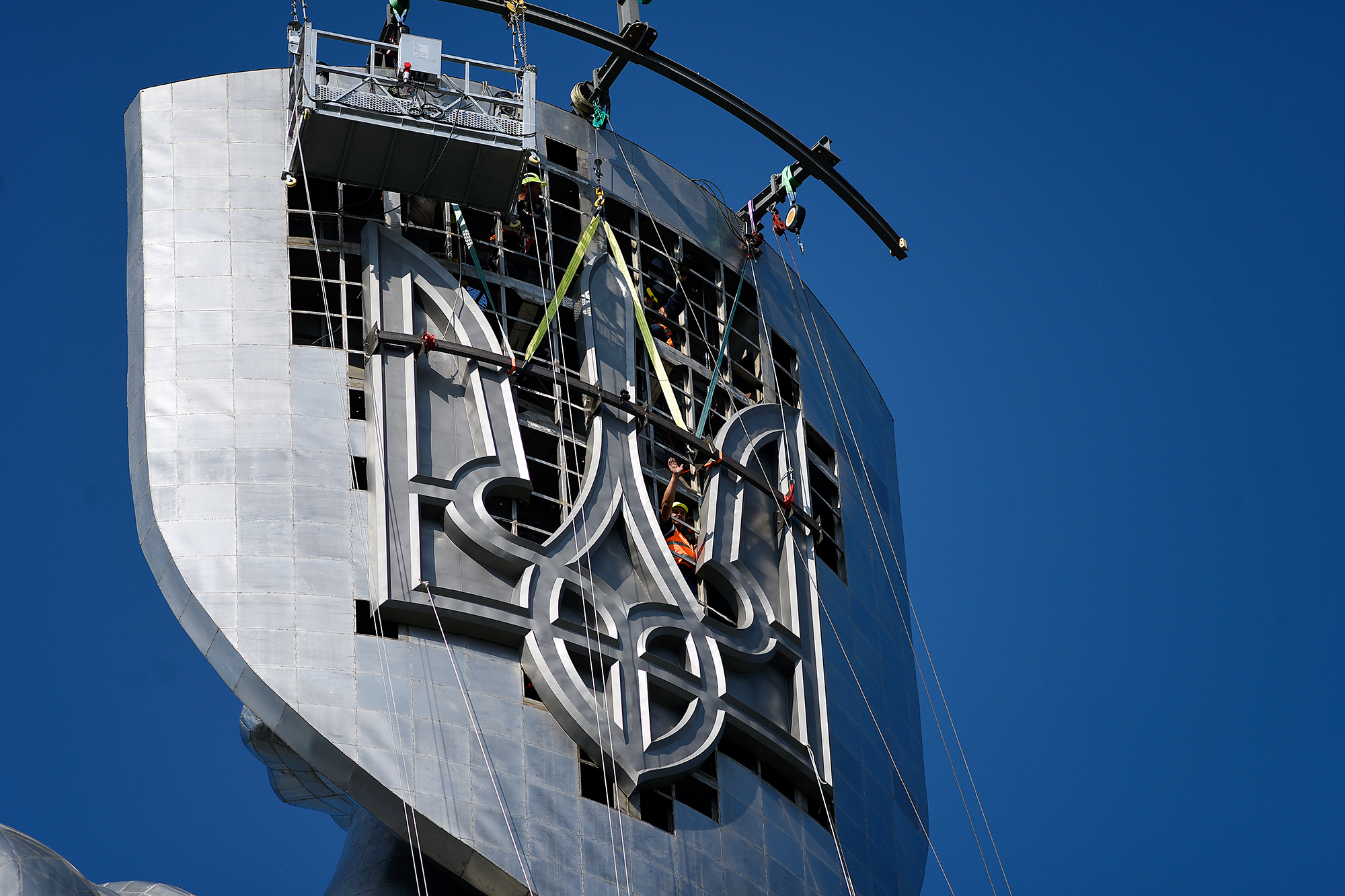 Що буде з гербом СРСР із "Батьківщини-мати": автор тризуба запропонував оригінальне рішення