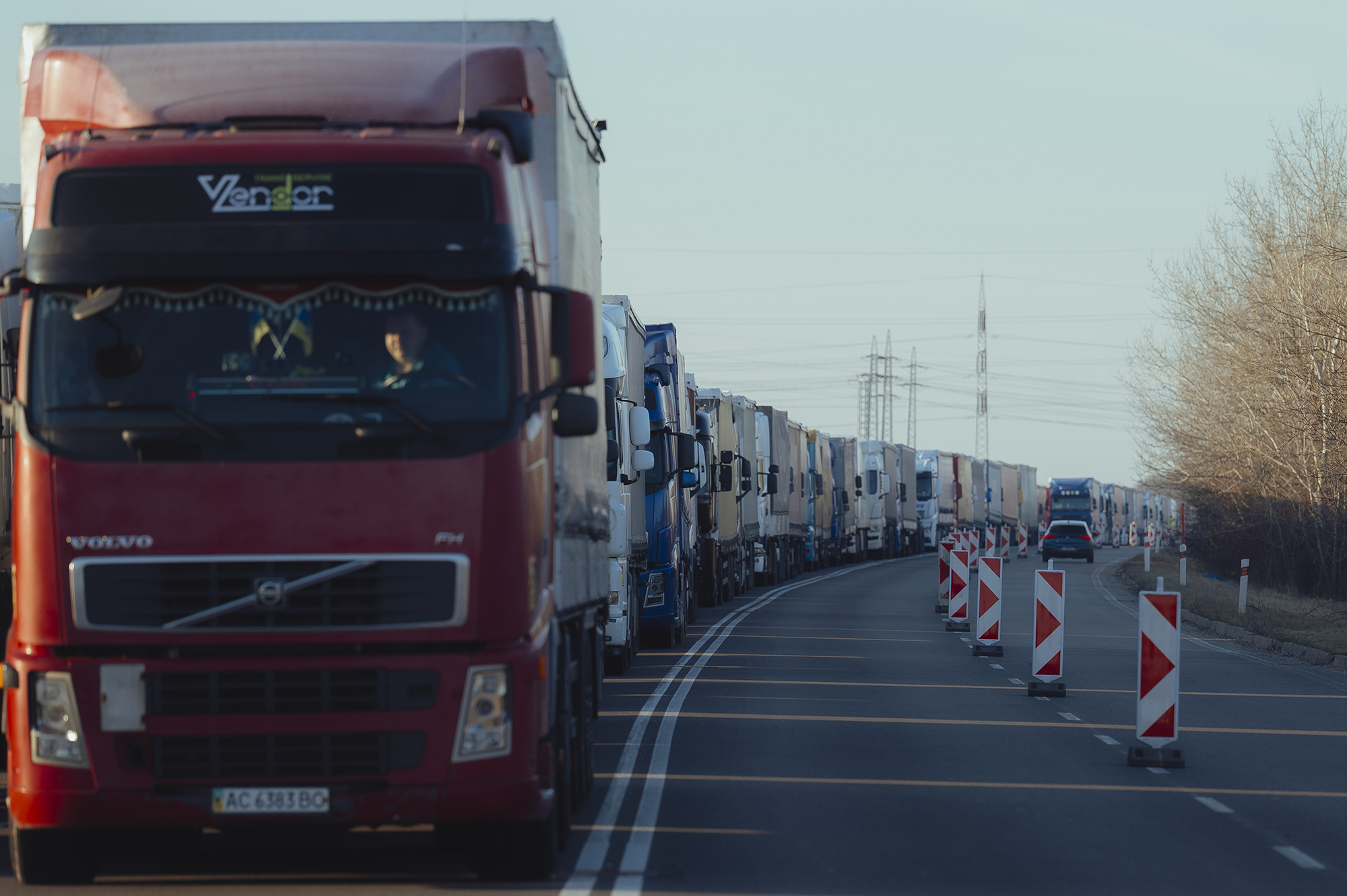 Под атакой мосты - на границе задержки. Почему РФ бьет по Маякам Одесской области