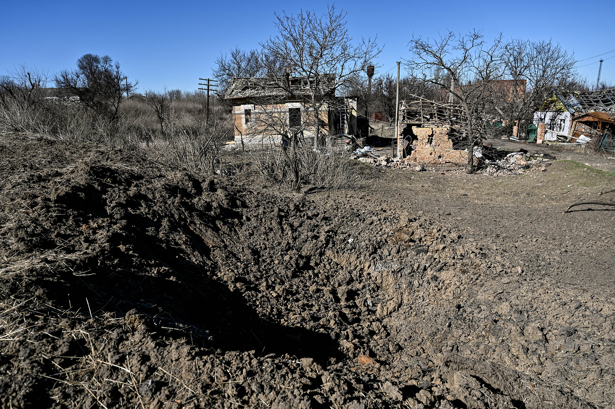 "Навіть проліт ракети впливає на врожай". Як війна руйнує українські ґрунти