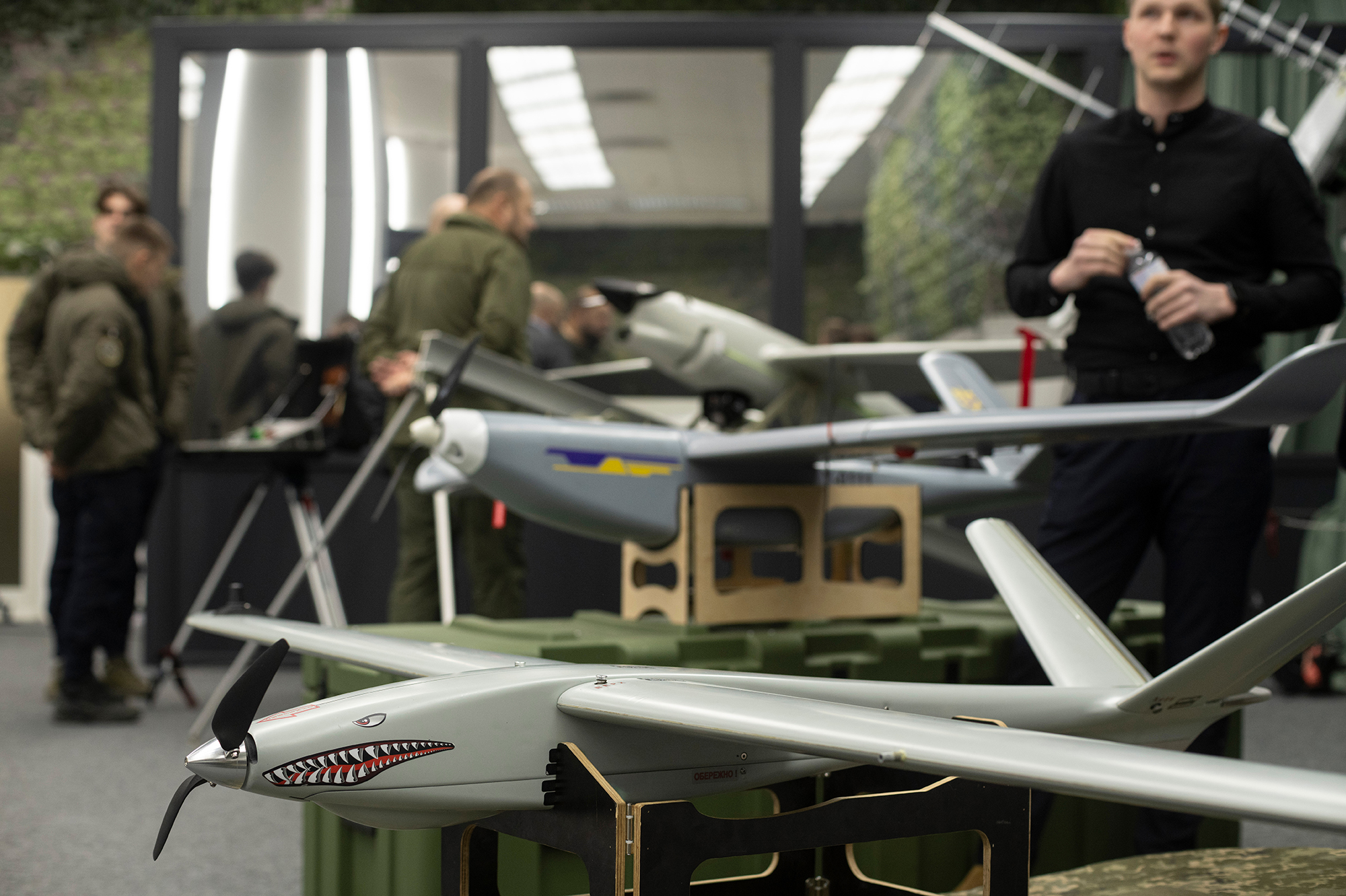 Досяжні цілі для дронів. Чим Україна б'є по глибокому тилу РФ, вражаючи НПЗ і не тільки