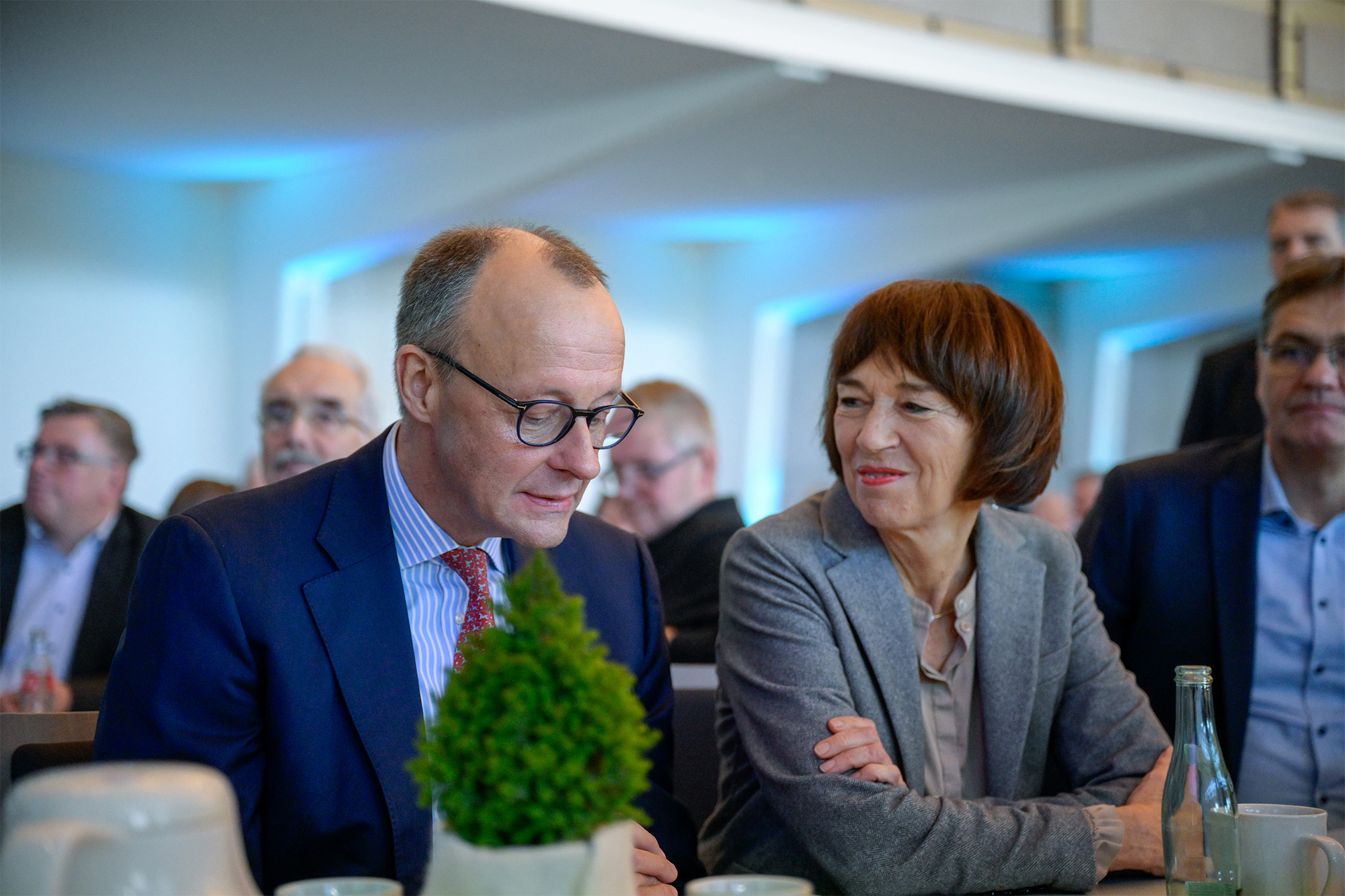 Прогресивна, рішуча, побожна: 5 фактів про Шарлотту Мерц - дружину лідера ХДС/ХСС