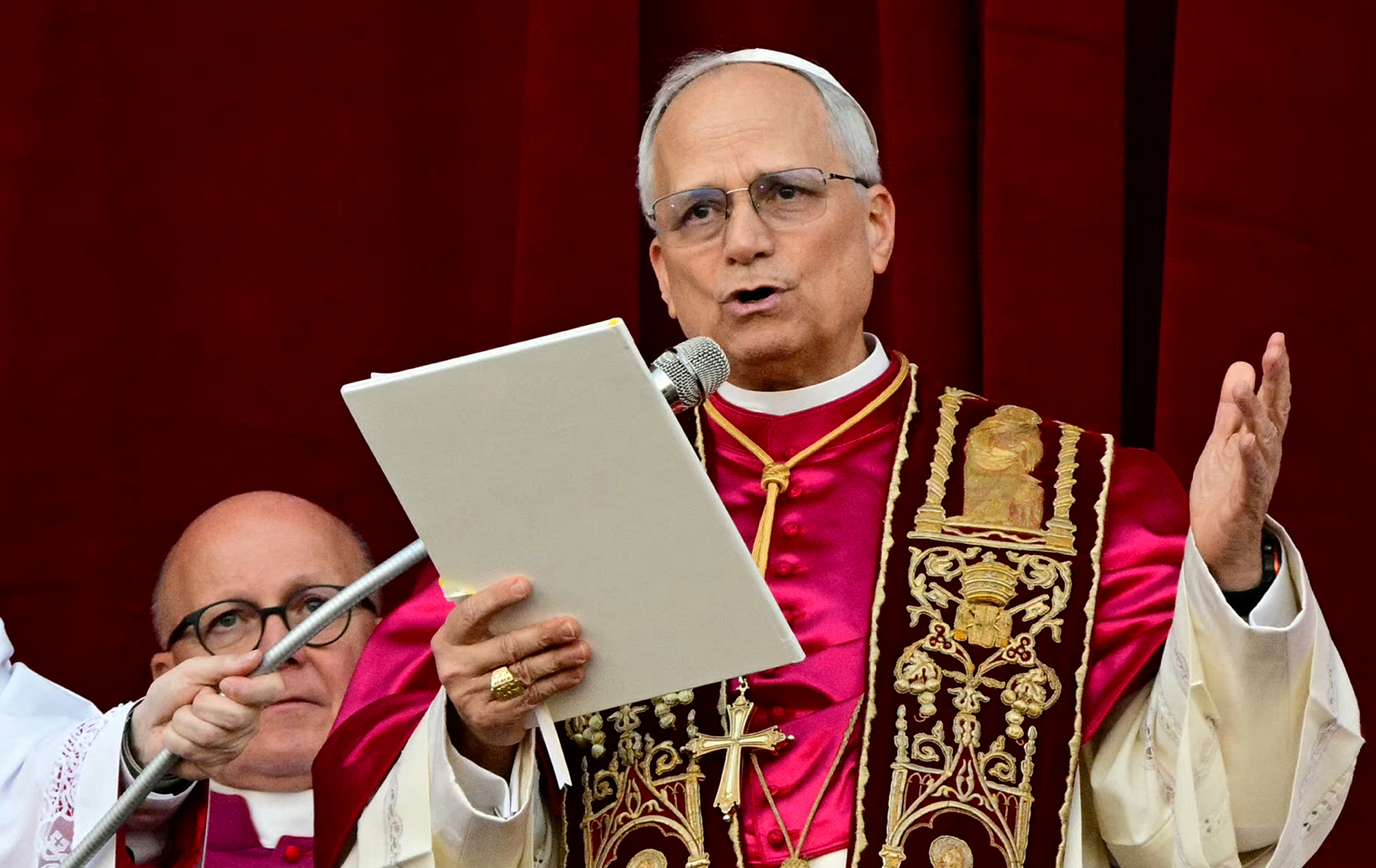 Новый Папа Римский – Роберт Френсис Прево. Что о нем известно