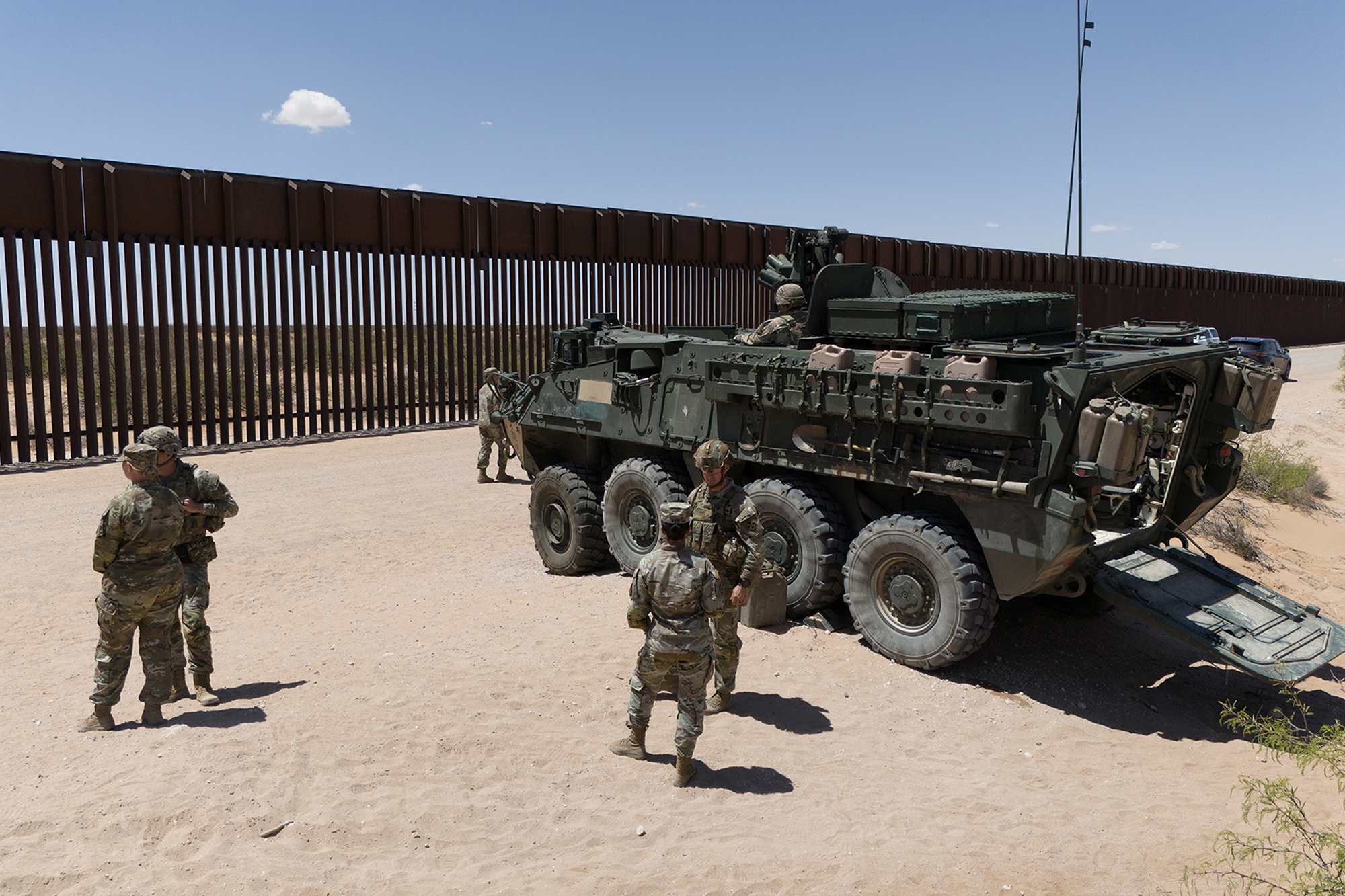 Без зайвого шуму. Як Україна та США готують мільярдну угоду щодо дронів