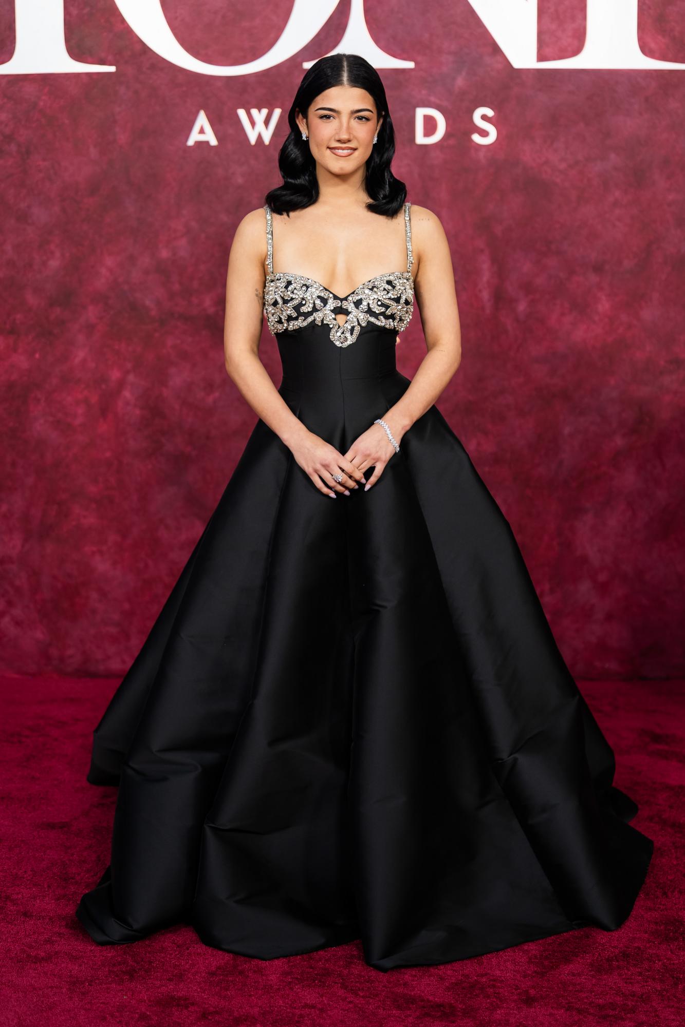 Найкращі образи зірок на червоній доріжці Tony Awards 2025 (фото)