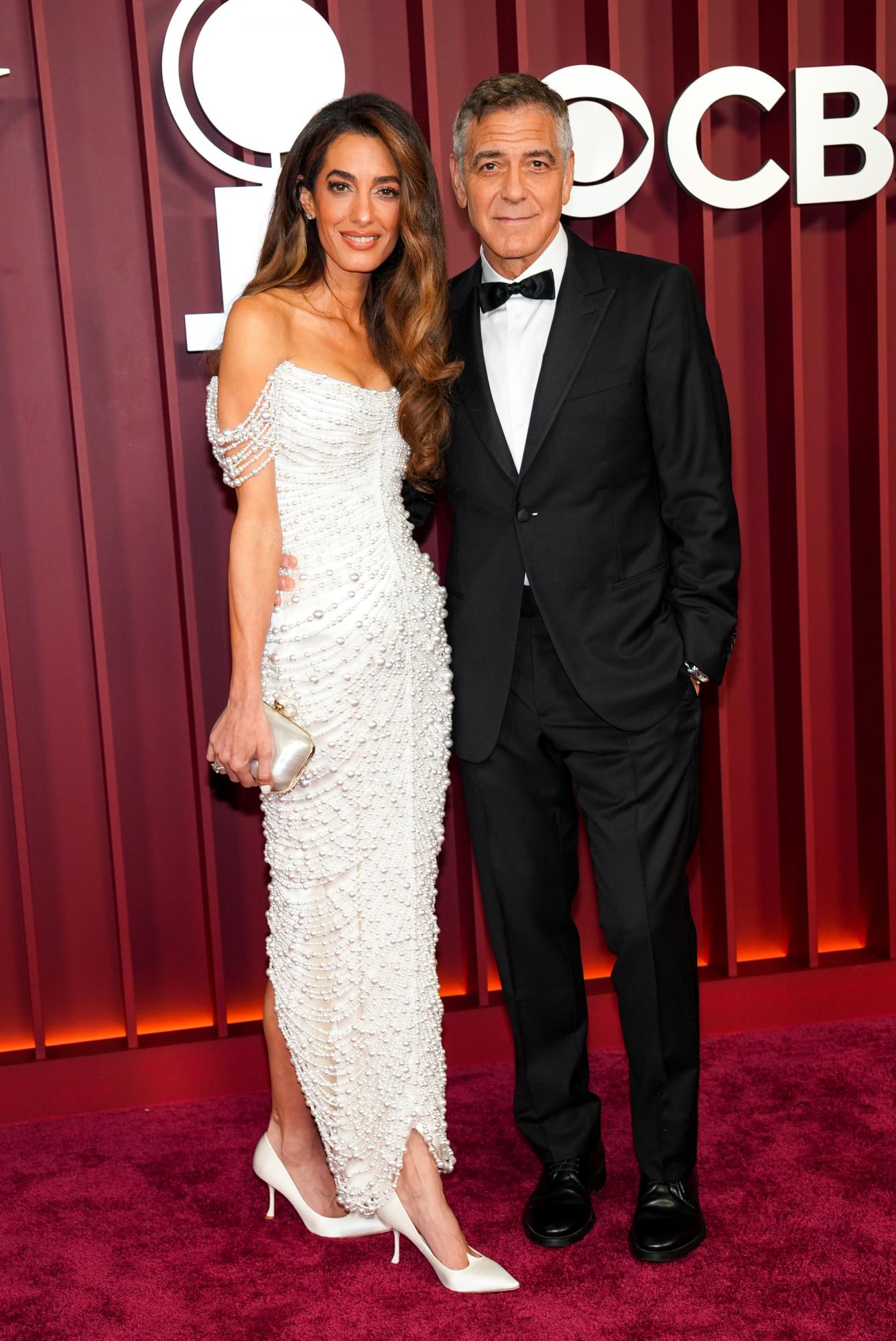 Найкращі образи зірок на червоній доріжці Tony Awards 2025 (фото)