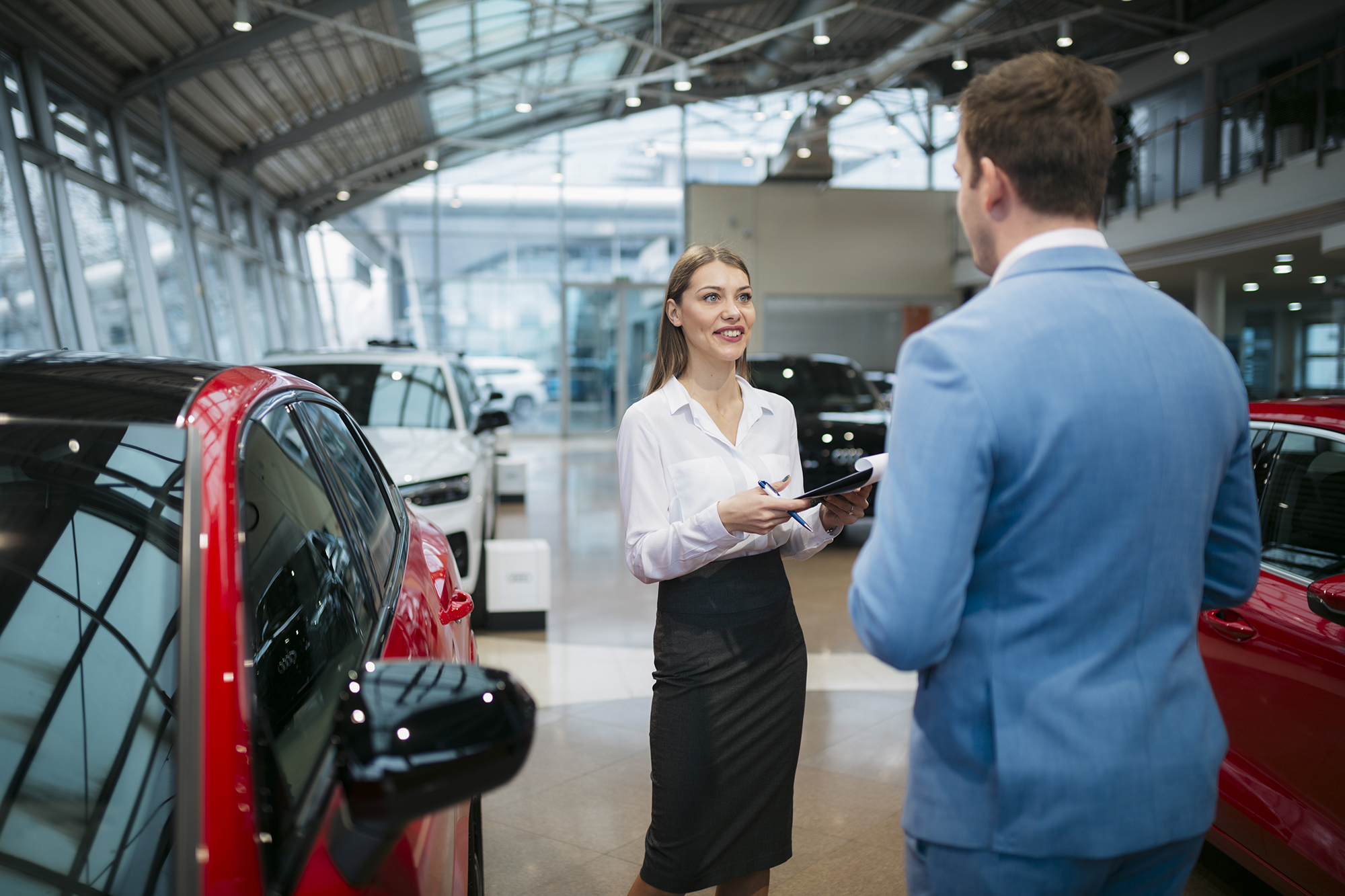 Автодилеры Украины выходят в сегмент б/у авто и это выгодно потребителям: Олег Назаренко, ВААИД