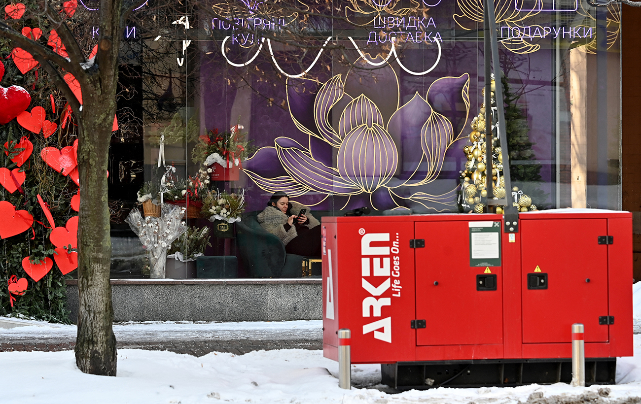 До 15 000 гривень допомоги. Як ФОПам отримати гроші на світло та тепло