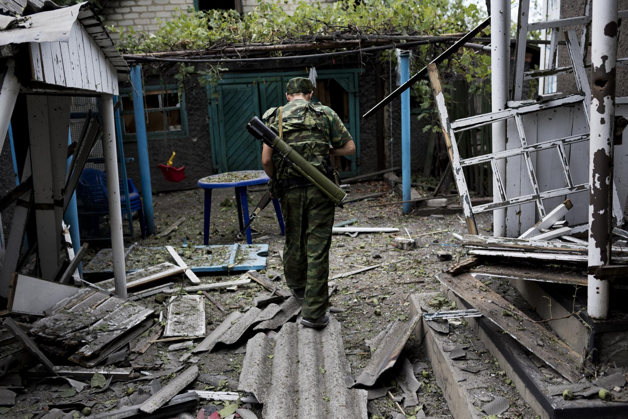 "Мама, у нас война". Как живут дети, пострадавшие от конфликта на Донбассе